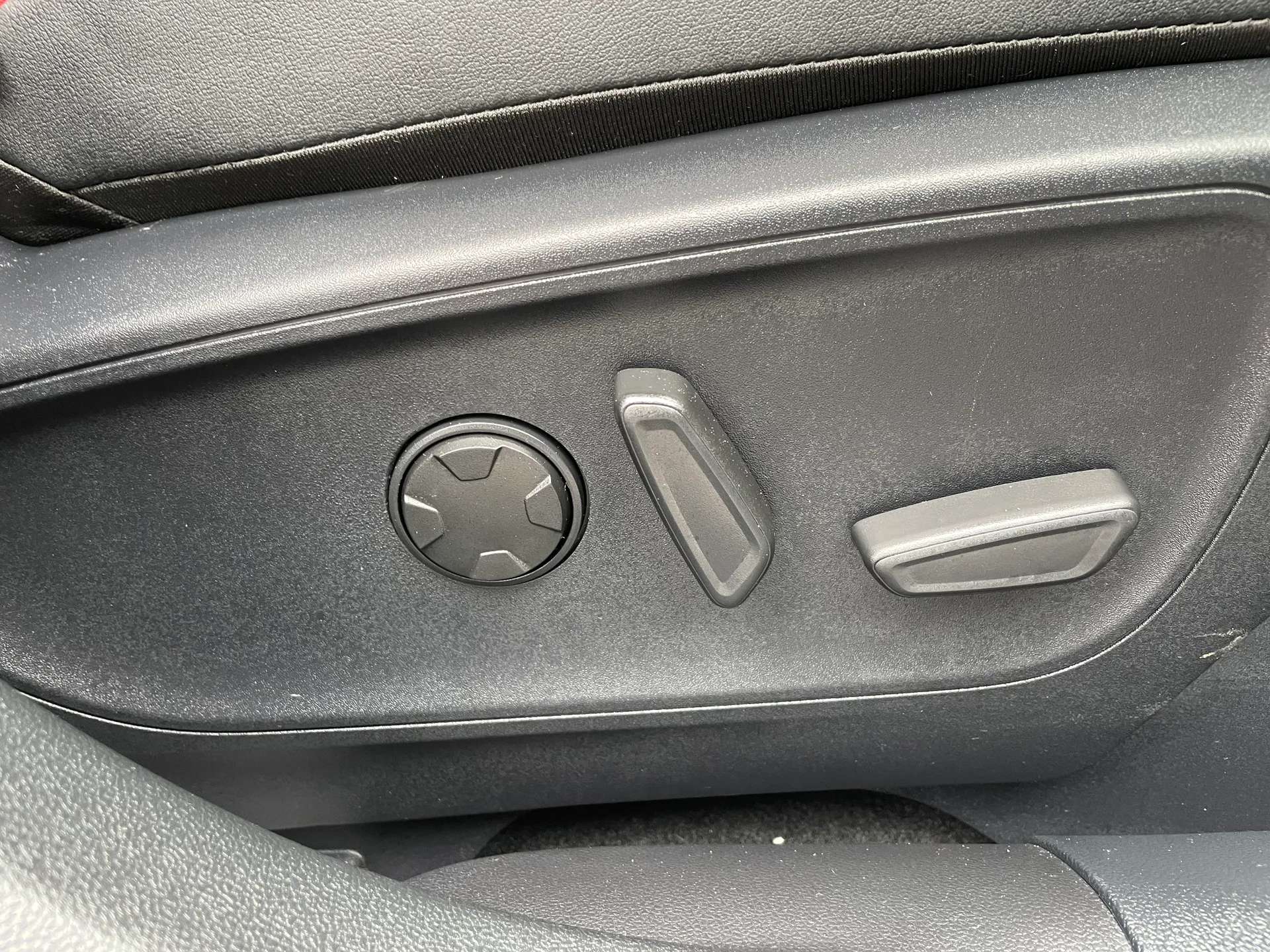 2025 FORD KUGA 2025 FORD KUGA