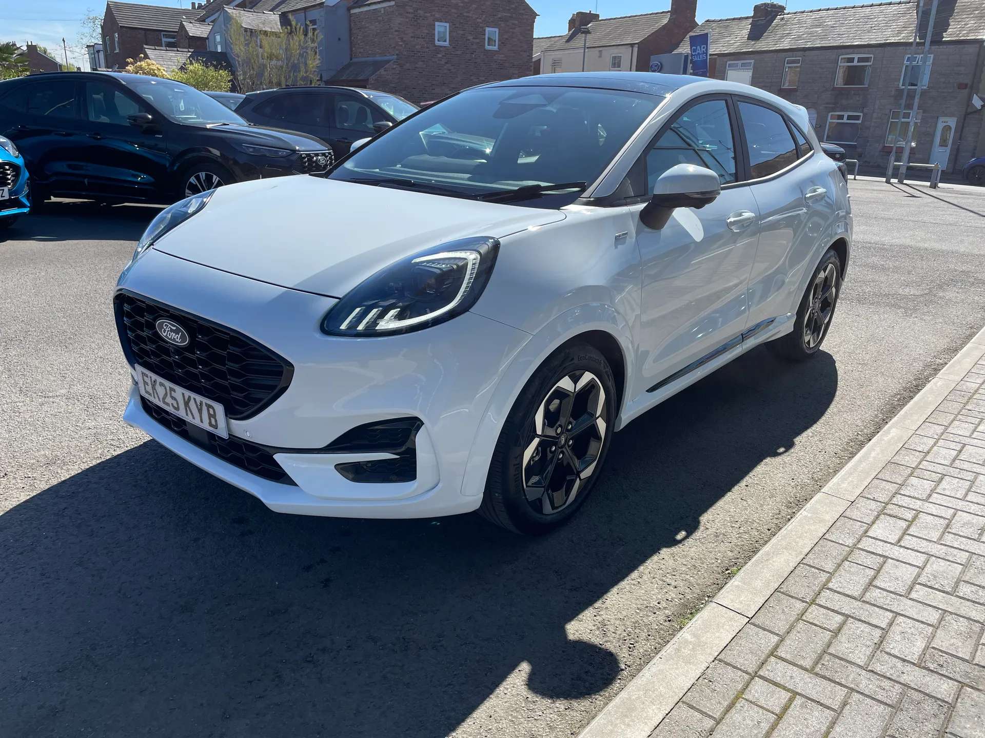 A 2025 FORD PUMA 1.0 EcoBoost Hybrid mHEV ST-Line X 5dr DCT A 2025 FORD PUMA 1.0 EcoBoost Hybrid mHEV ST-Line X 5dr DCT