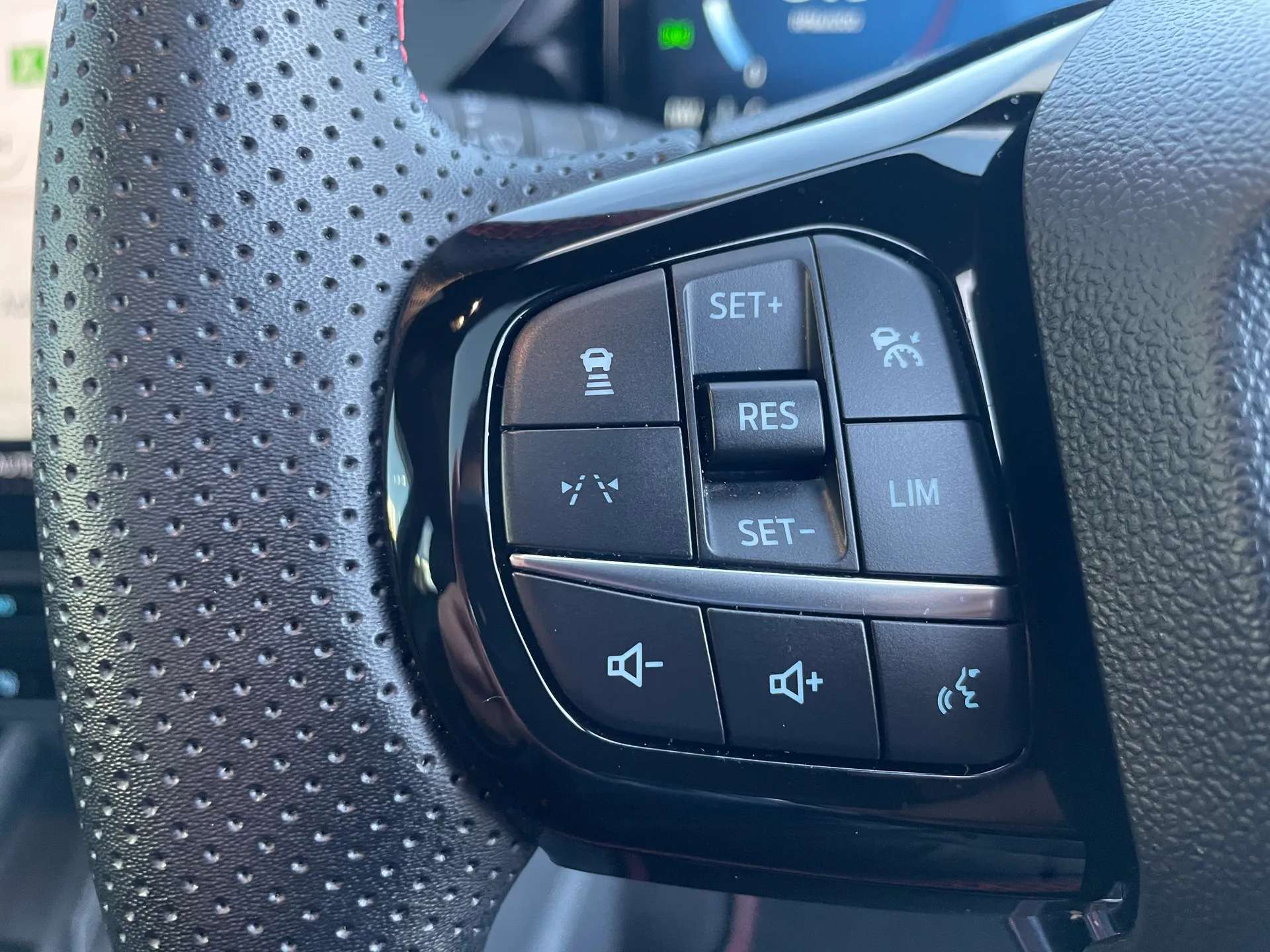 2025 FORD PUMA 2025 FORD PUMA