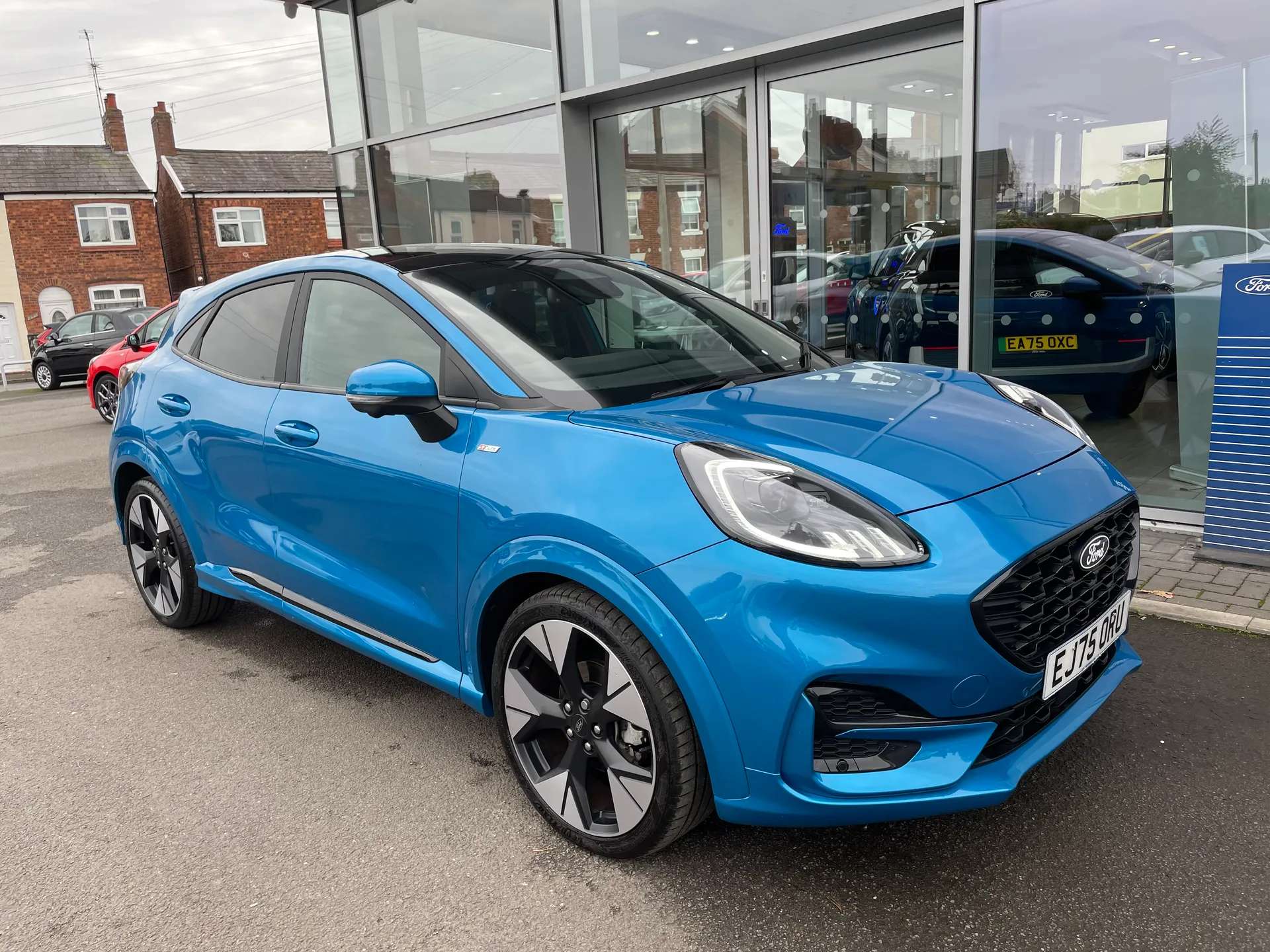 A 2025 FORD PUMA 1.0 EcoBoost Hybrid mHEV 155 ST-Line X DCT 5dr A 2025 FORD PUMA 1.0 EcoBoost Hybrid mHEV 155 ST-Line X DCT 5dr