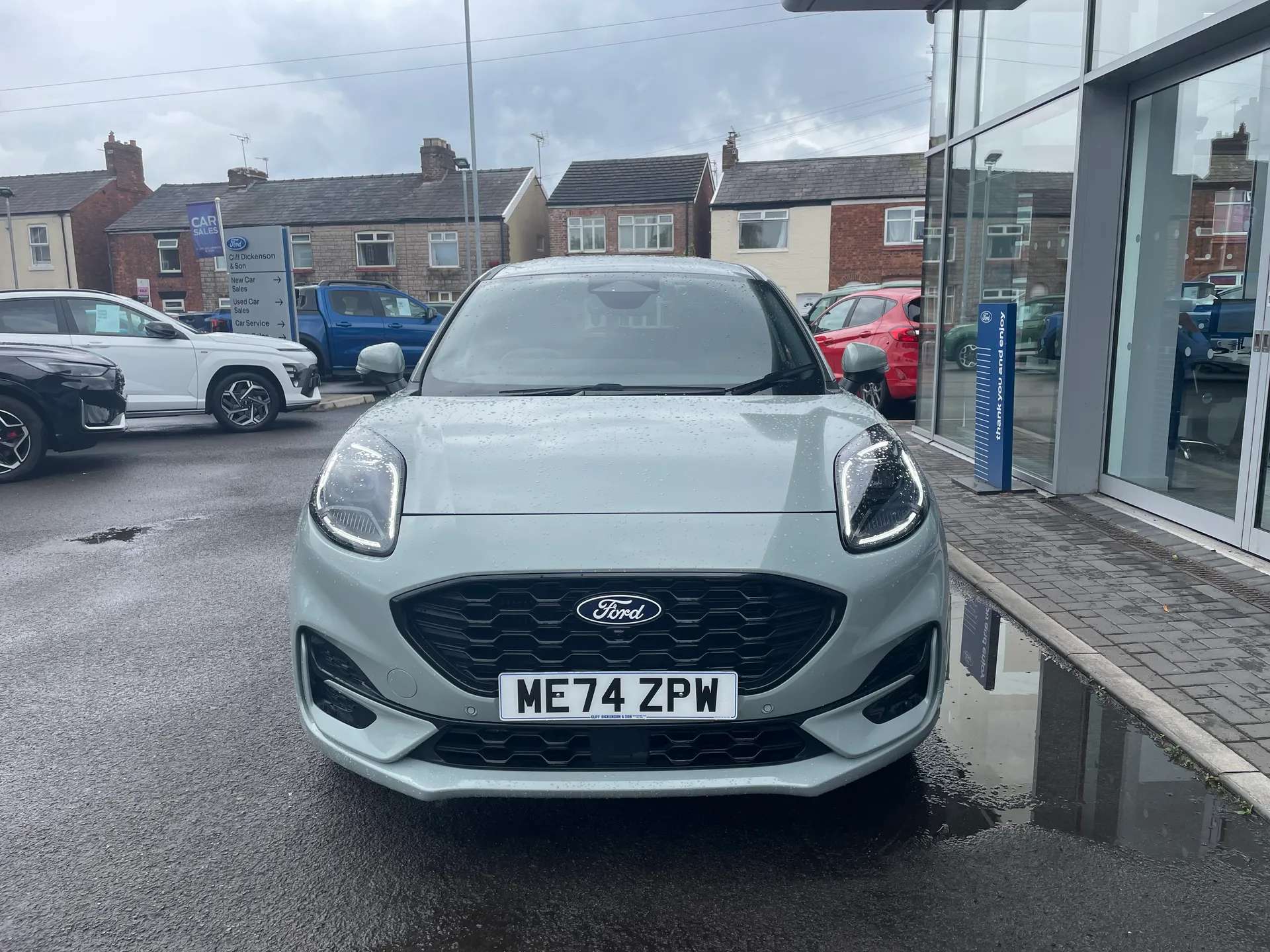 A 2024 FORD PUMA 1.0 EcoBoost Hybrid mHEV 155 ST-Line X DCT 5dr A 2024 FORD PUMA 1.0 EcoBoost Hybrid mHEV 155 ST-Line X DCT 5dr