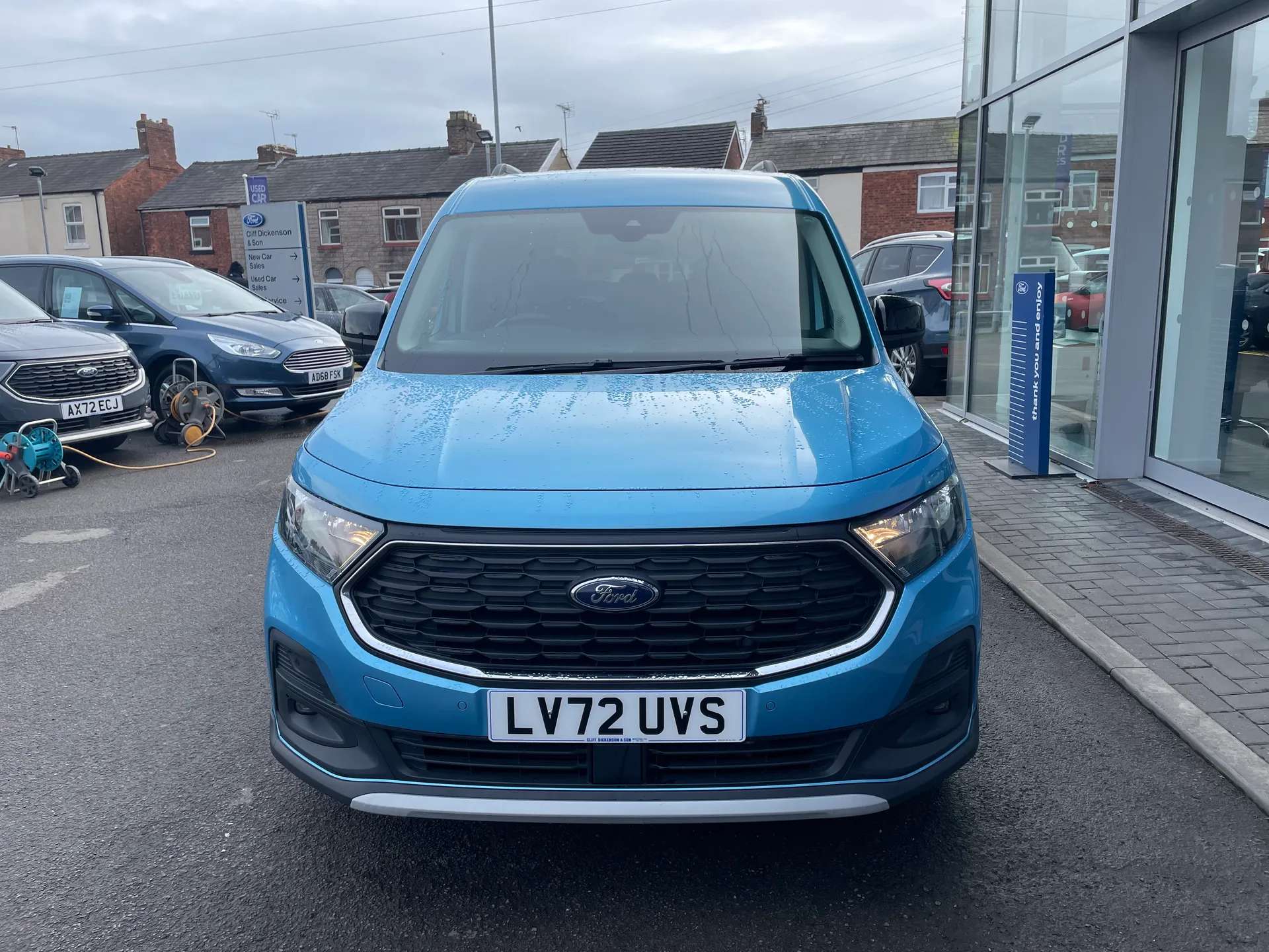 A 2022 FORD TOURNEO CONNECT 2.0 EcoBlue Active 5dr A 2022 FORD TOURNEO CONNECT 2.0 EcoBlue Active 5dr