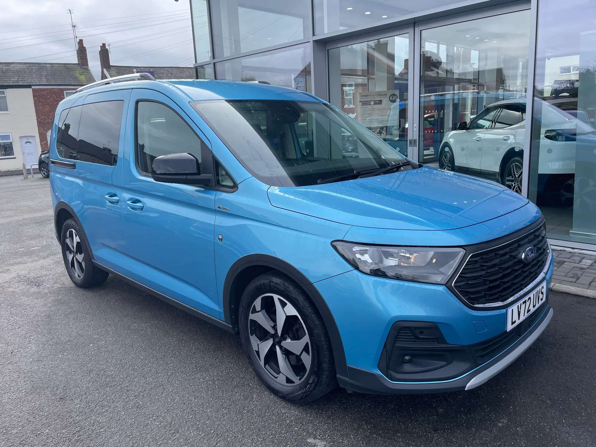 A 2022 FORD TOURNEO CONNECT 2.0 EcoBlue Active 5dr A 2022 FORD TOURNEO CONNECT 2.0 EcoBlue Active 5dr