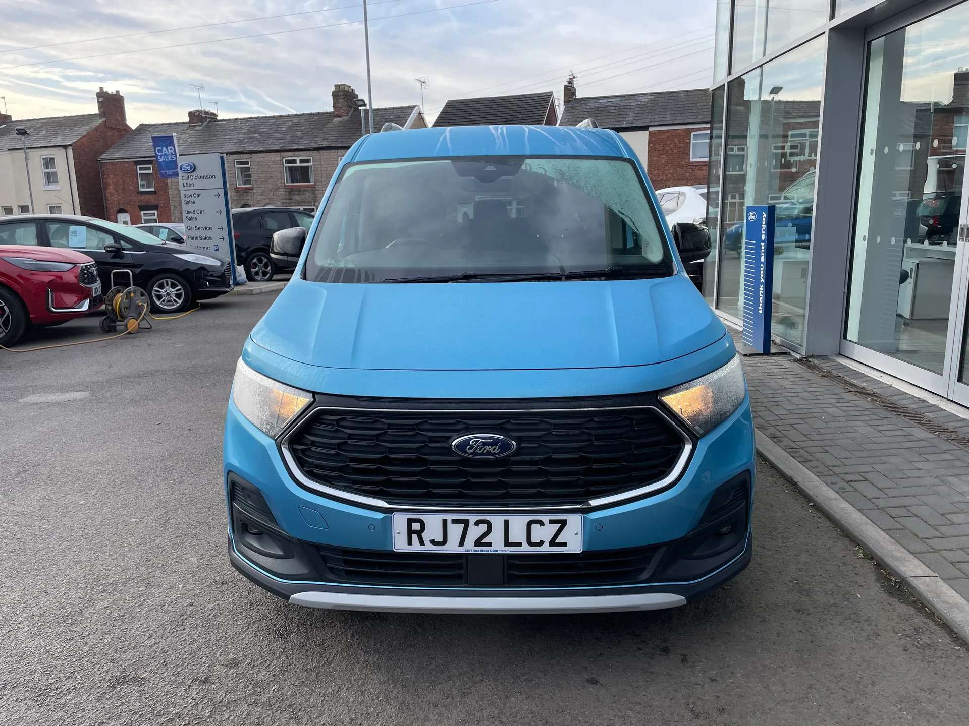 A 2022 FORD TOURNEO CONNECT 2.0 EcoBlue Active 5dr A 2022 FORD TOURNEO CONNECT 2.0 EcoBlue Active 5dr