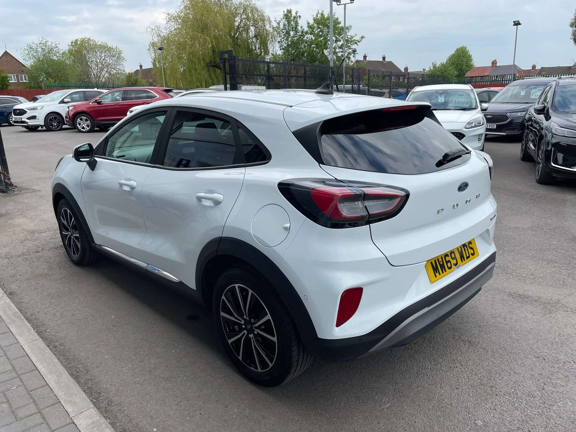 A 2020 FORD PUMA 1.0 EcoBoost Hybrid mHEV Titanium First Ed 5dr A 2020 FORD PUMA 1.0 EcoBoost Hybrid mHEV Titanium First Ed 5dr