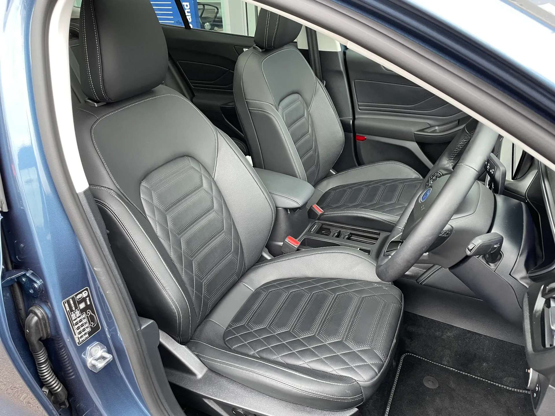 2023 FORD FOCUS 2023 FORD FOCUS