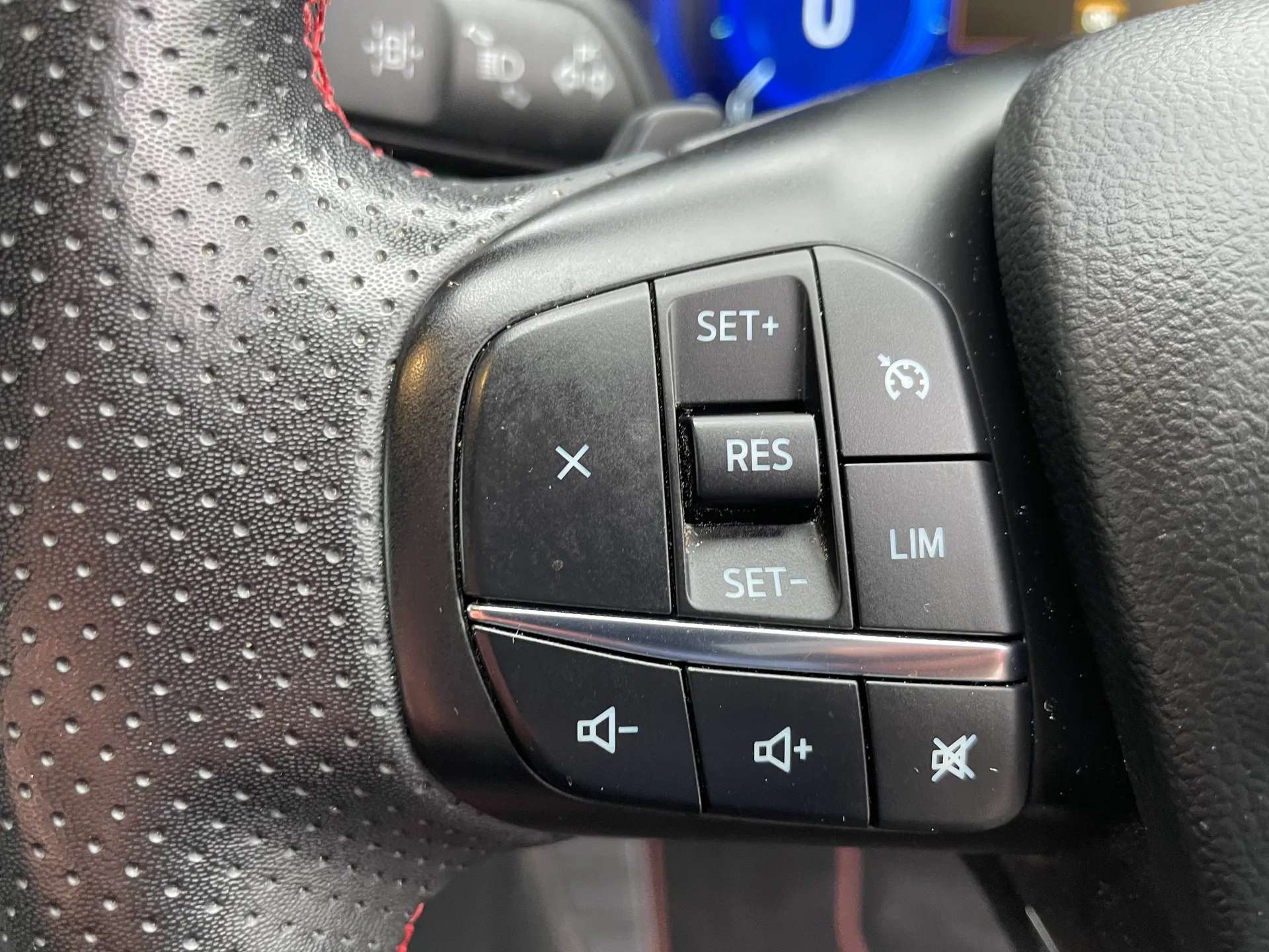 2022 FORD KUGA 2022 FORD KUGA