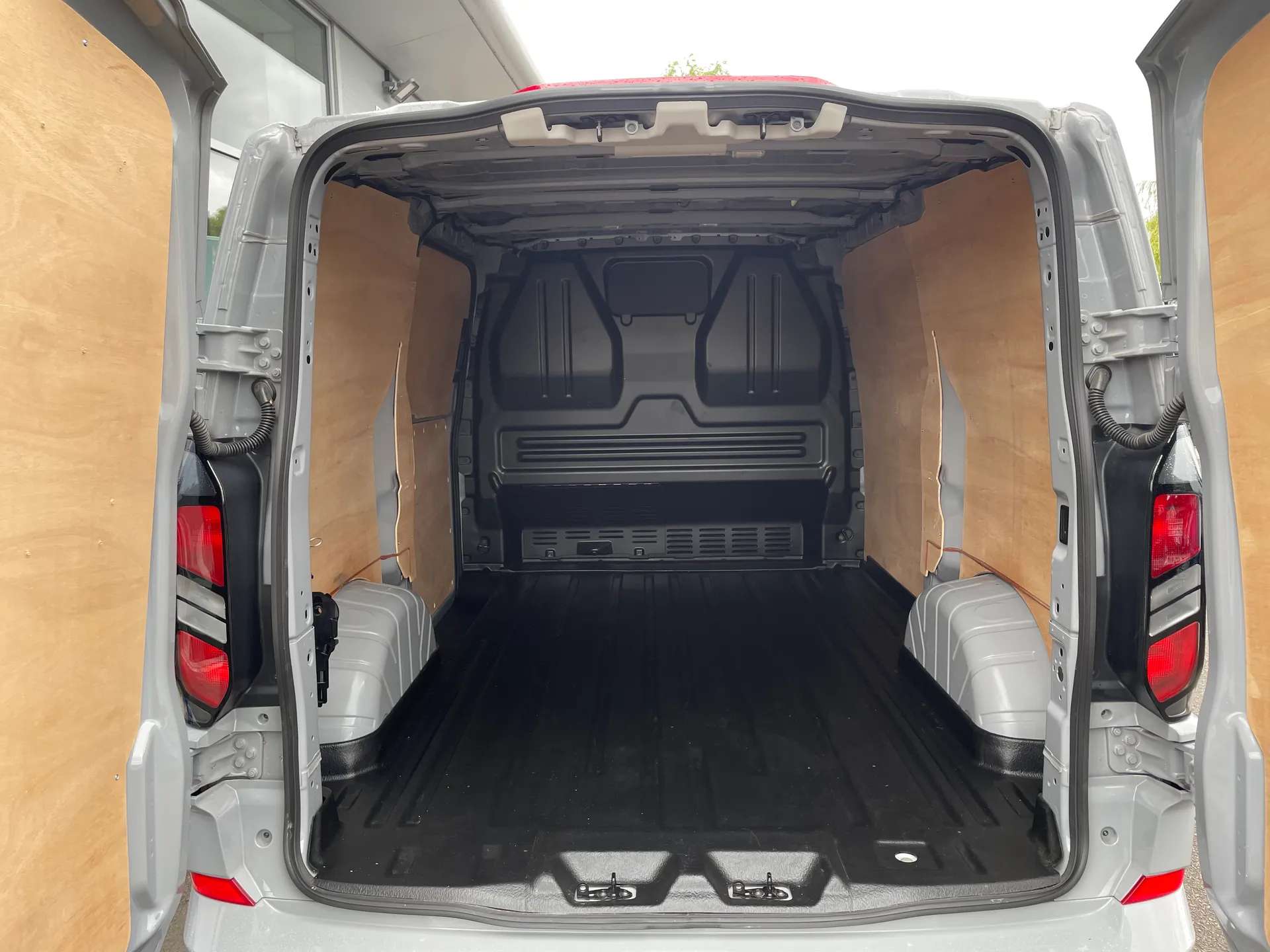 2025 FORD TRANSIT CUSTOM 2025 FORD TRANSIT CUSTOM