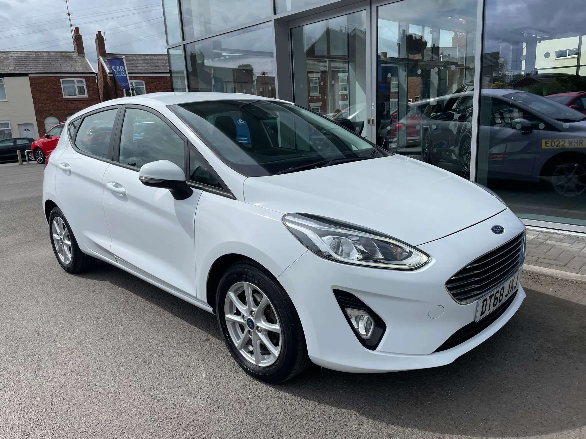 A 2019 FORD FIESTA 1.0 EcoBoost Zetec Navigation 5dr A 2019 FORD FIESTA 1.0 EcoBoost Zetec Navigation 5dr
