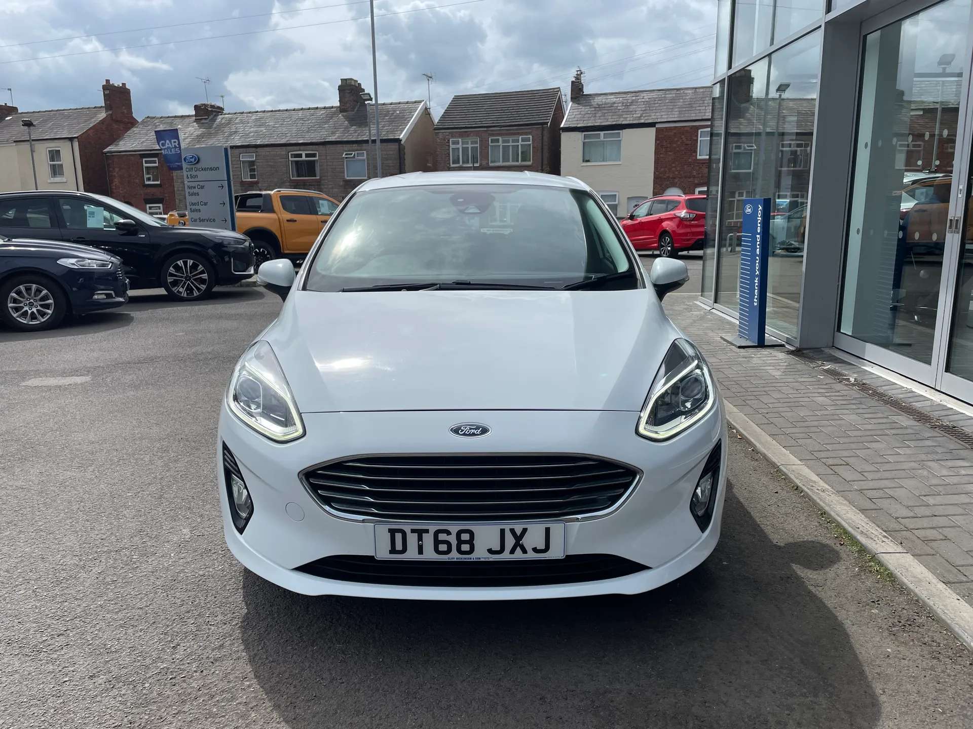 A 2019 FORD FIESTA 1.0 EcoBoost Zetec Navigation 5dr A 2019 FORD FIESTA 1.0 EcoBoost Zetec Navigation 5dr