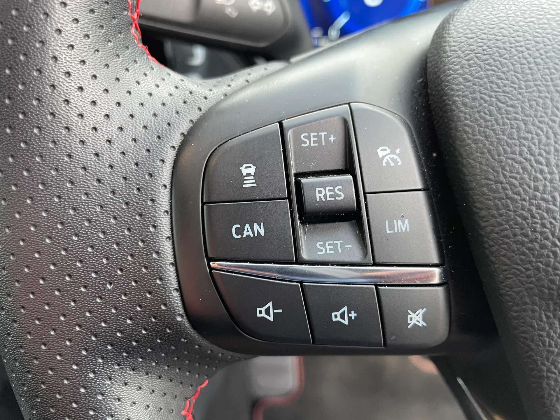 2022 FORD FOCUS 2022 FORD FOCUS