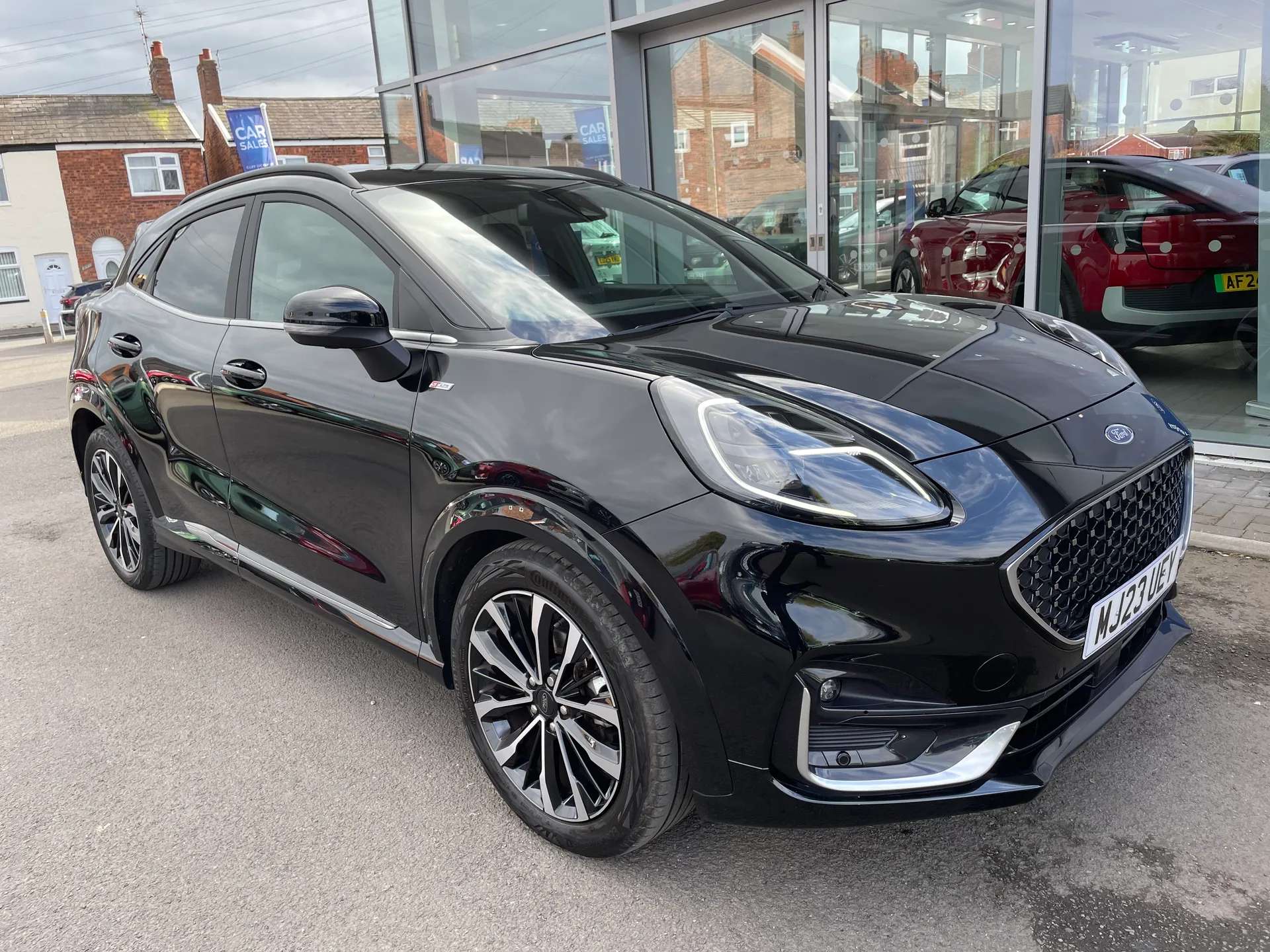 A 2023 FORD PUMA 1.0 EcoBoost Hybrid mHEV 155 ST-Line Vignale 5dr A 2023 FORD PUMA 1.0 EcoBoost Hybrid mHEV 155 ST-Line Vignale 5dr