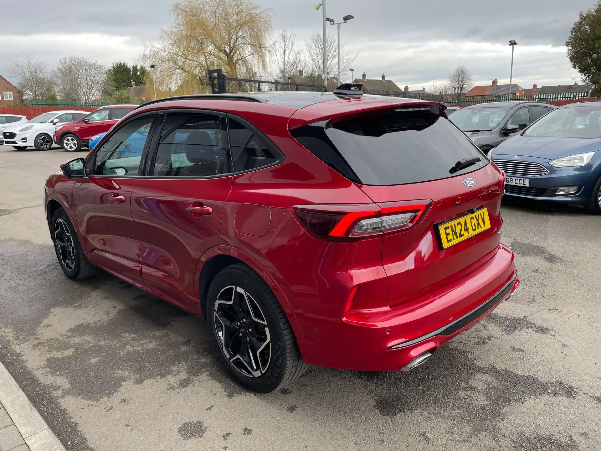 A 2024 FORD KUGA 2.5 FHEV 4WD ST-Line X 5dr CVT A 2024 FORD KUGA 2.5 FHEV 4WD ST-Line X 5dr CVT