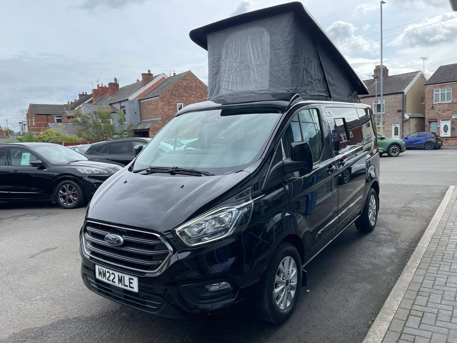 A 2022 FORD TRANSIT CUSTOM 2.0 EcoBlue 130ps Low Roof Limited Camper Conversion A 2022 FORD TRANSIT CUSTOM 2.0 EcoBlue 130ps Low Roof Limited Camper Conversion