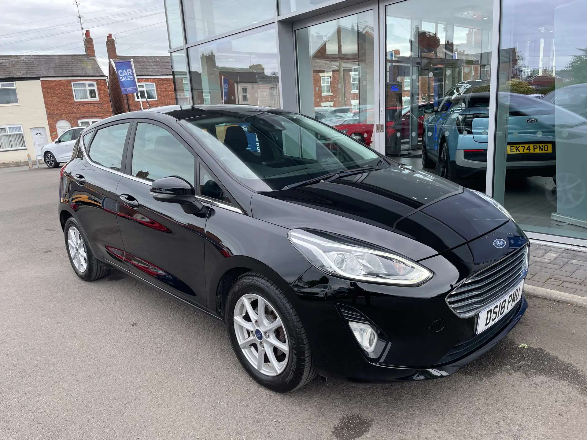A 2018 FORD FIESTA 1.0 EcoBoost Zetec 5dr A 2018 FORD FIESTA 1.0 EcoBoost Zetec 5dr