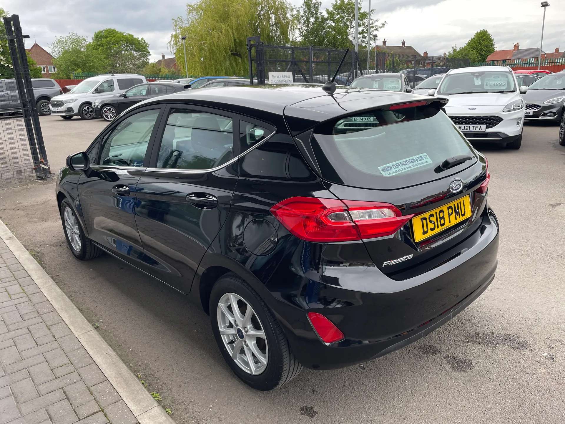 A 2018 FORD FIESTA 1.0 EcoBoost Zetec 5dr A 2018 FORD FIESTA 1.0 EcoBoost Zetec 5dr