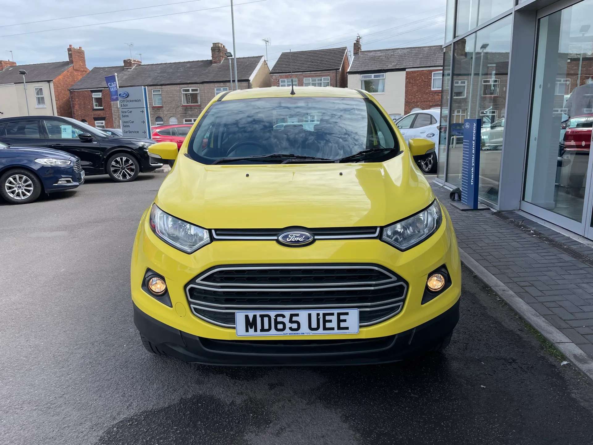 A 2015 FORD ECOSPORT 1.0 EcoBoost Zetec 5dr A 2015 FORD ECOSPORT 1.0 EcoBoost Zetec 5dr