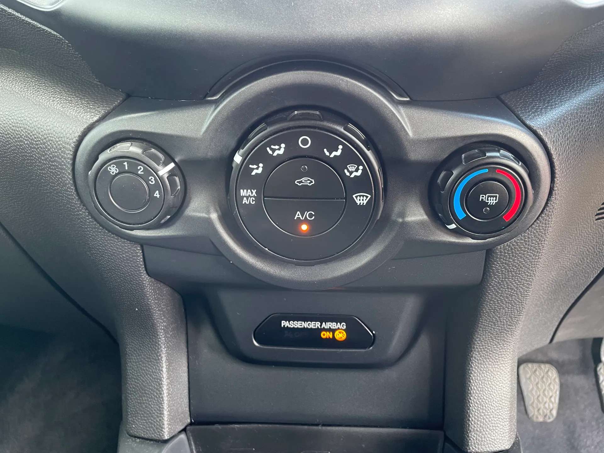 2015 FORD ECOSPORT 2015 FORD ECOSPORT