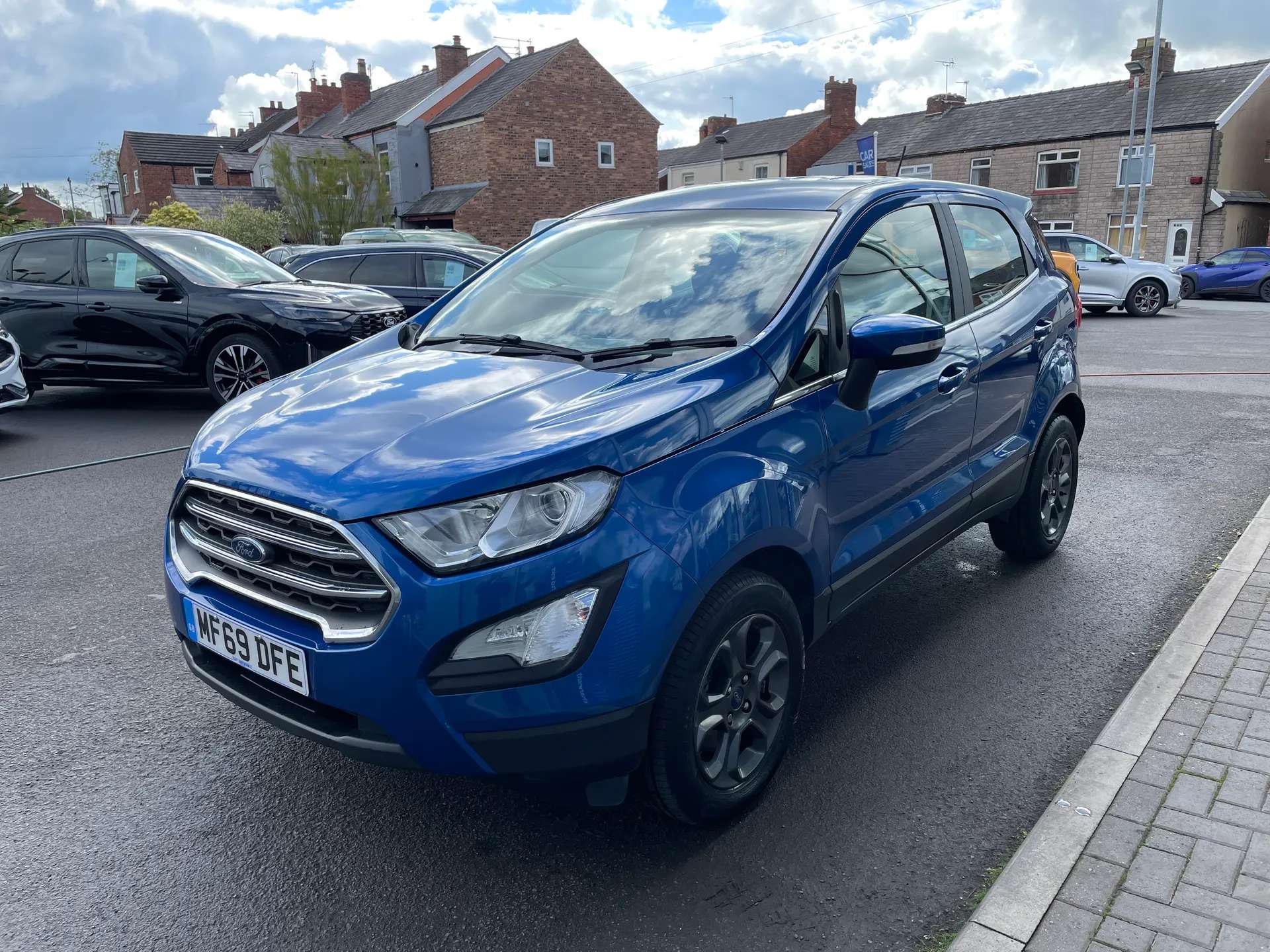 A 2019 FORD ECOSPORT 1.0 EcoBoost Zetec 5dr A 2019 FORD ECOSPORT 1.0 EcoBoost Zetec 5dr