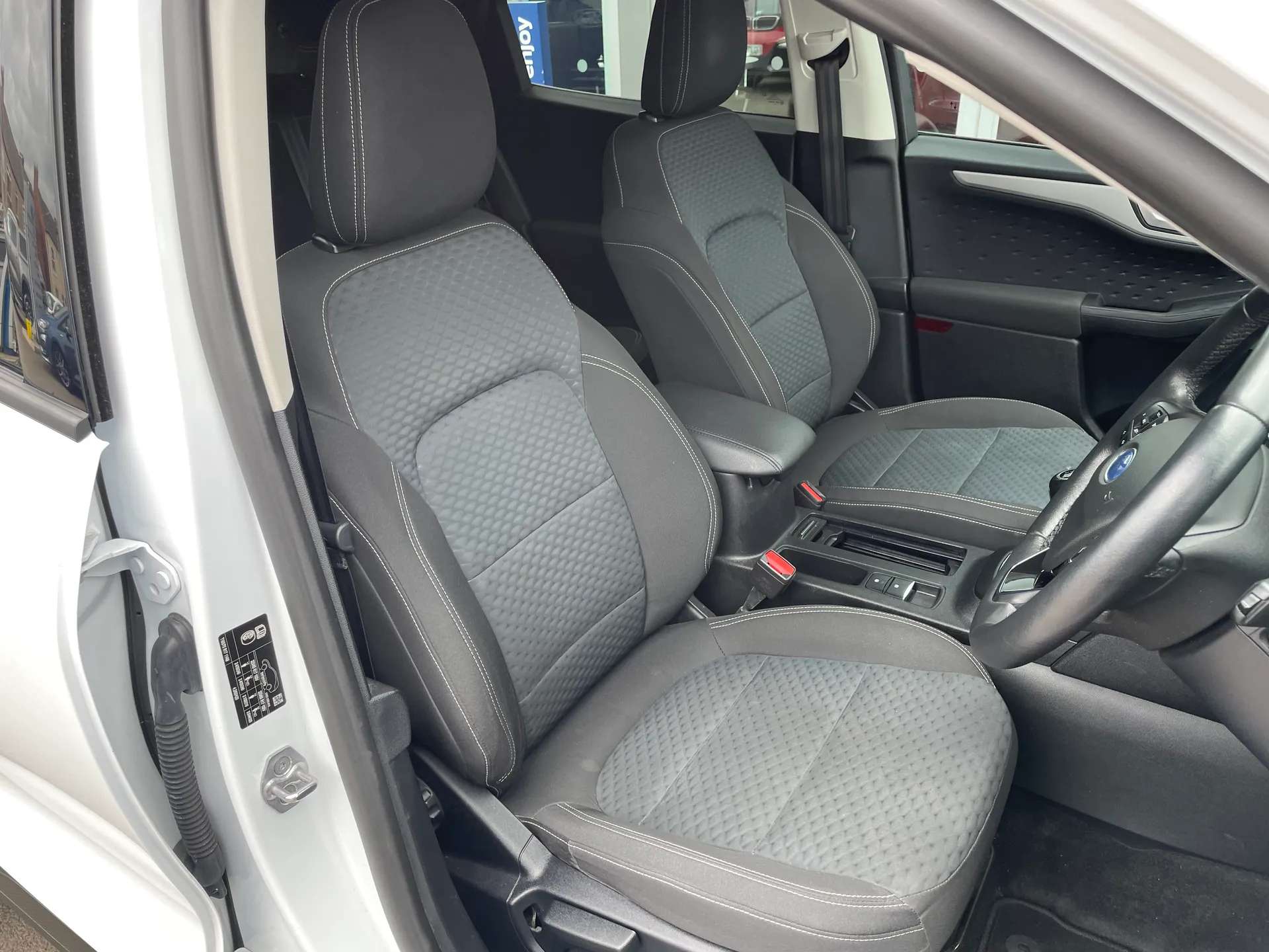 2021 FORD KUGA 2021 FORD KUGA