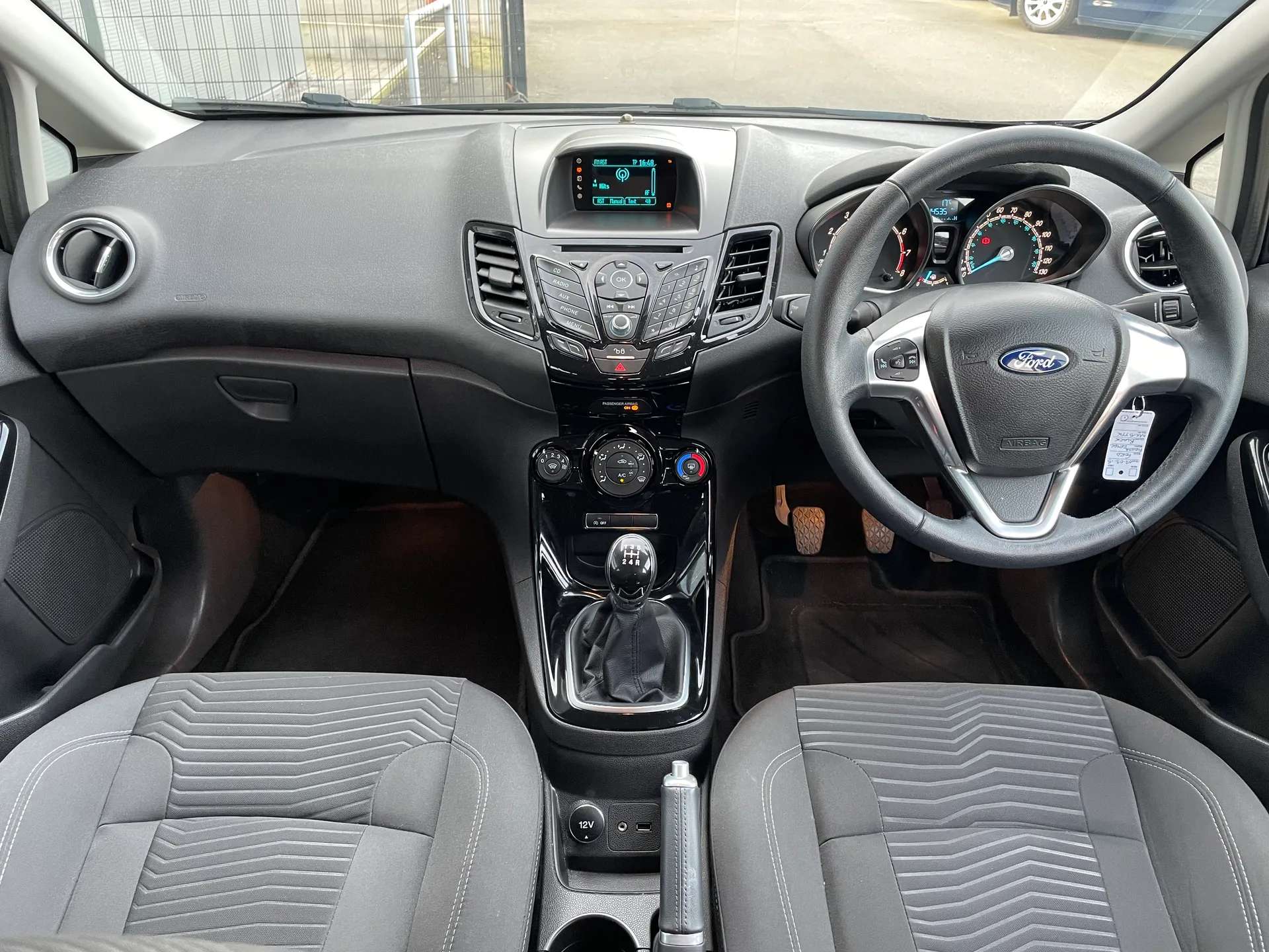 2015 FORD FIESTA 2015 FORD FIESTA