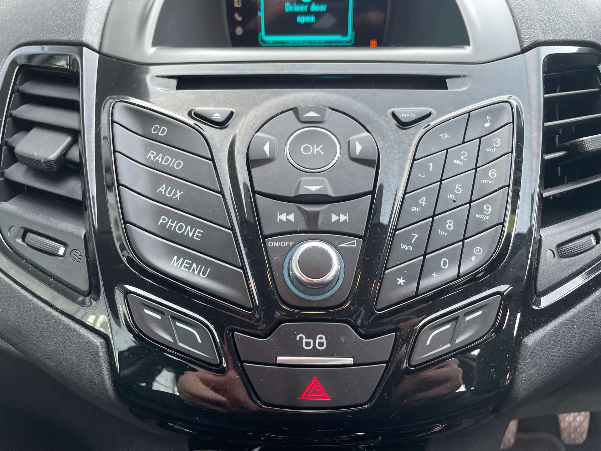 2015 FORD FIESTA 2015 FORD FIESTA