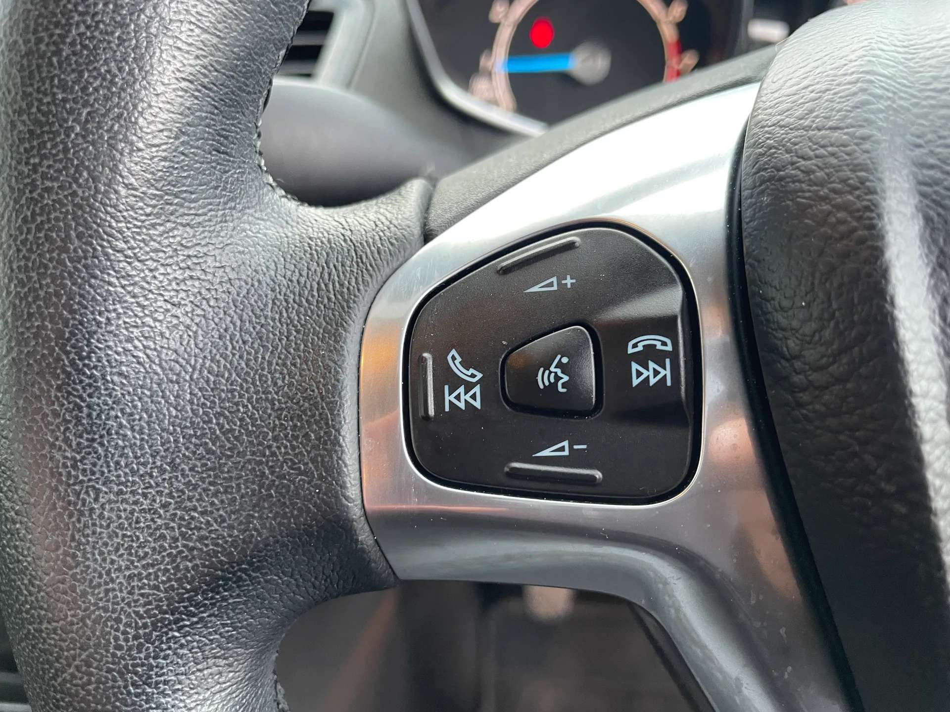 2015 FORD FIESTA 2015 FORD FIESTA