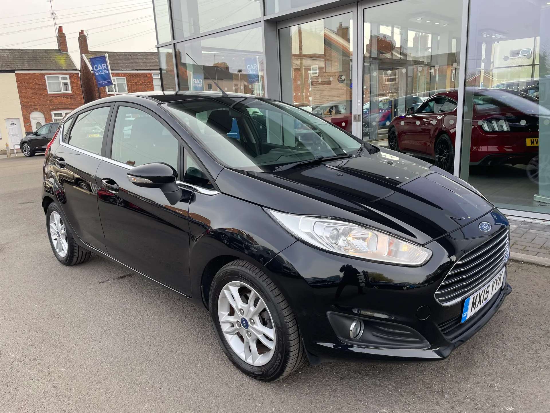 A 2015 FORD FIESTA 1.0 EcoBoost Zetec 5dr A 2015 FORD FIESTA 1.0 EcoBoost Zetec 5dr