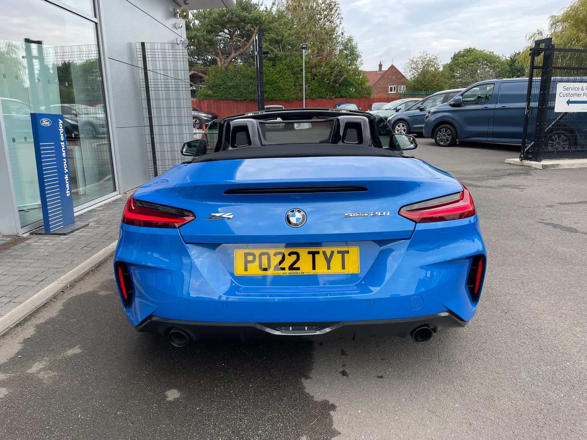 2022 BMW Z4 2022 BMW Z4