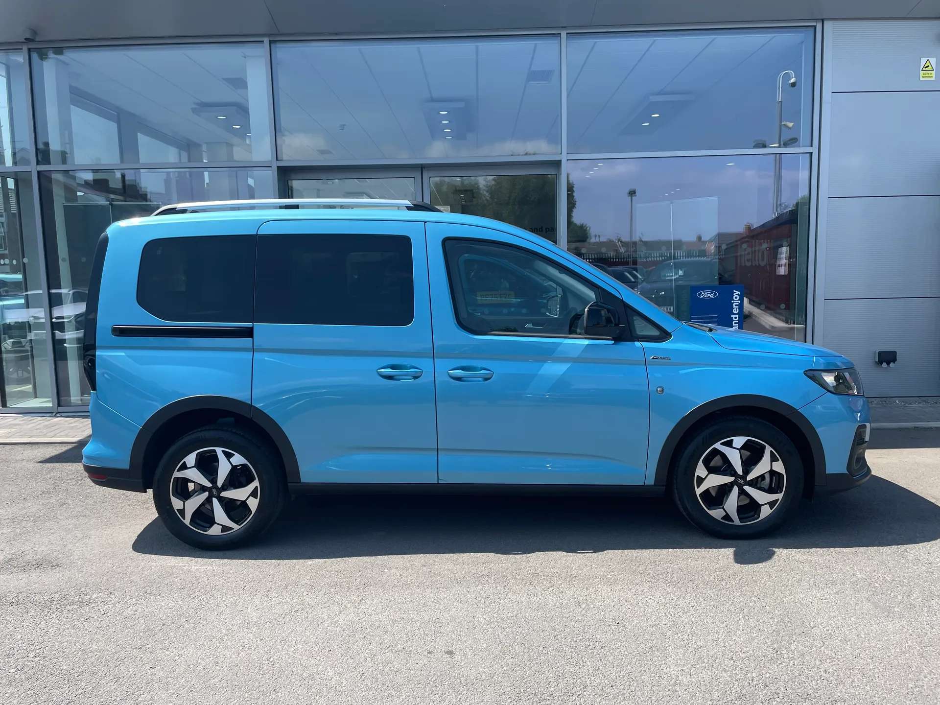 2023 FORD TOURNEO CONNECT 2023 FORD TOURNEO CONNECT