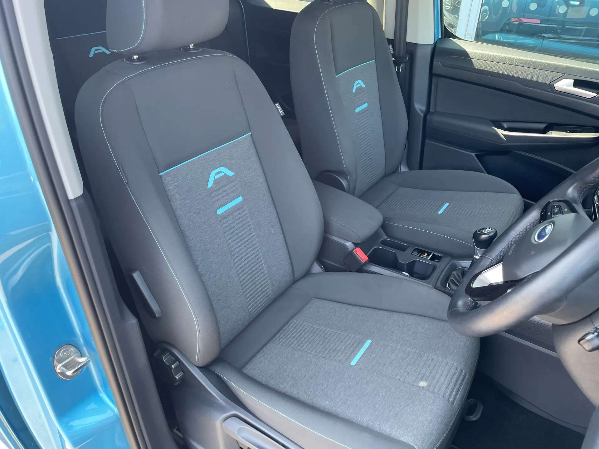 2023 FORD TOURNEO CONNECT 2023 FORD TOURNEO CONNECT