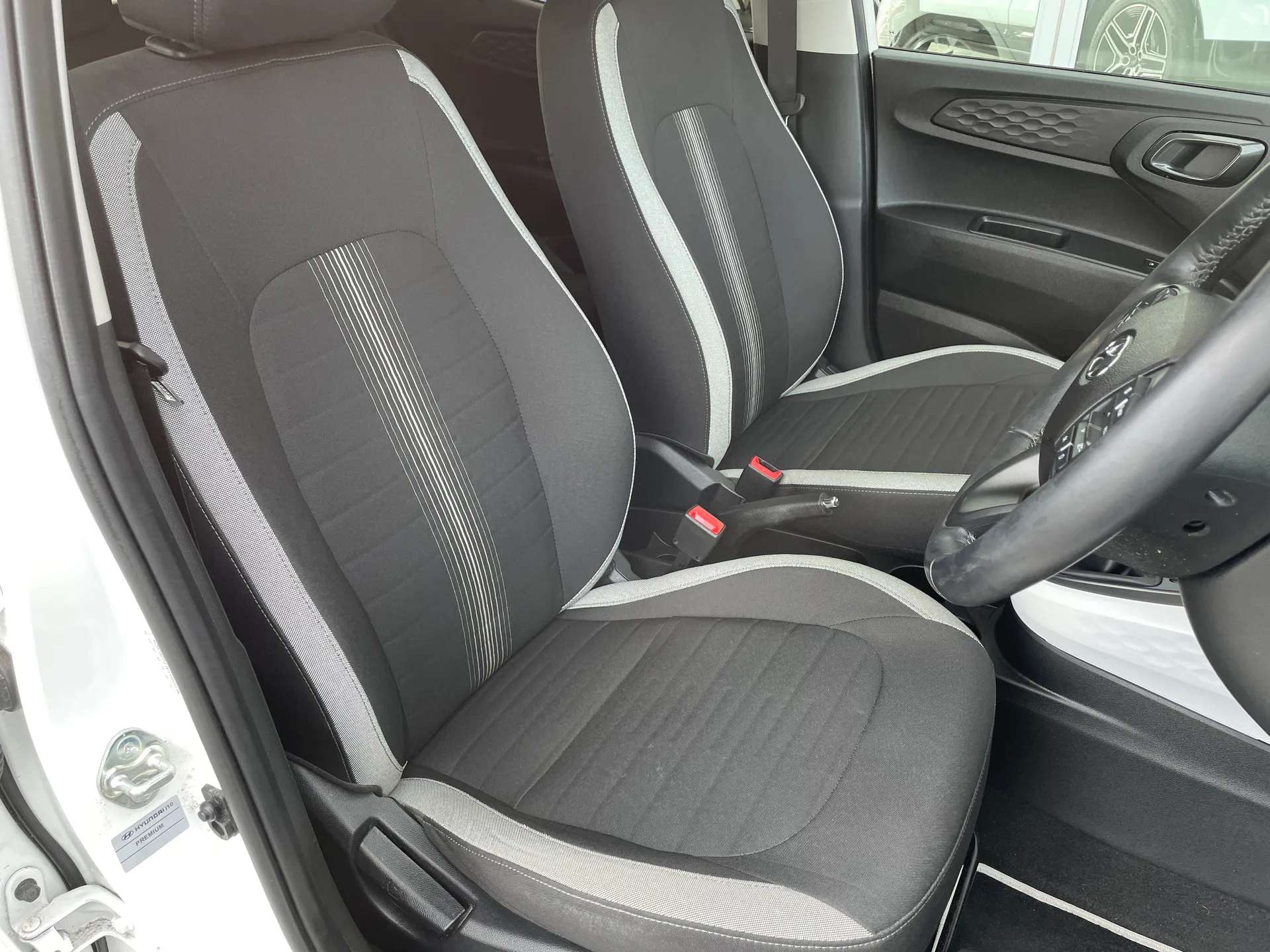 2023 HYUNDAI I10 2023 HYUNDAI I10