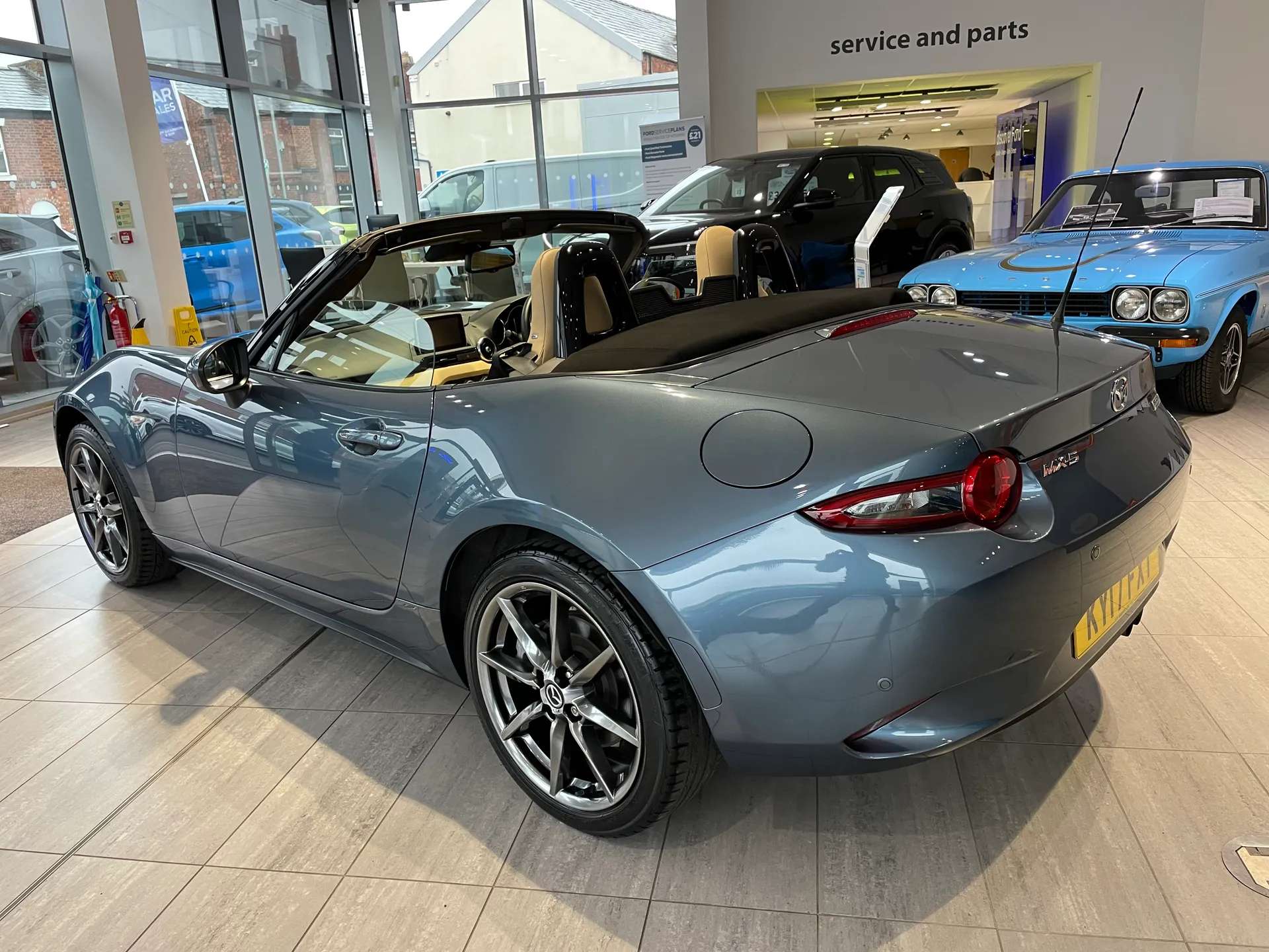 A 2017 MAZDA MX-5 2.0 Sport Nav 2dr A 2017 MAZDA MX-5 2.0 Sport Nav 2dr
