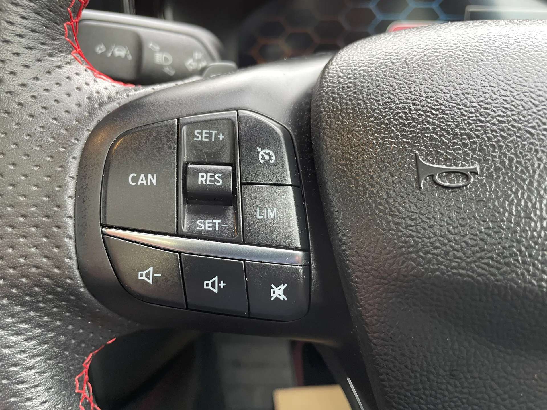 2023 FORD FOCUS 2023 FORD FOCUS