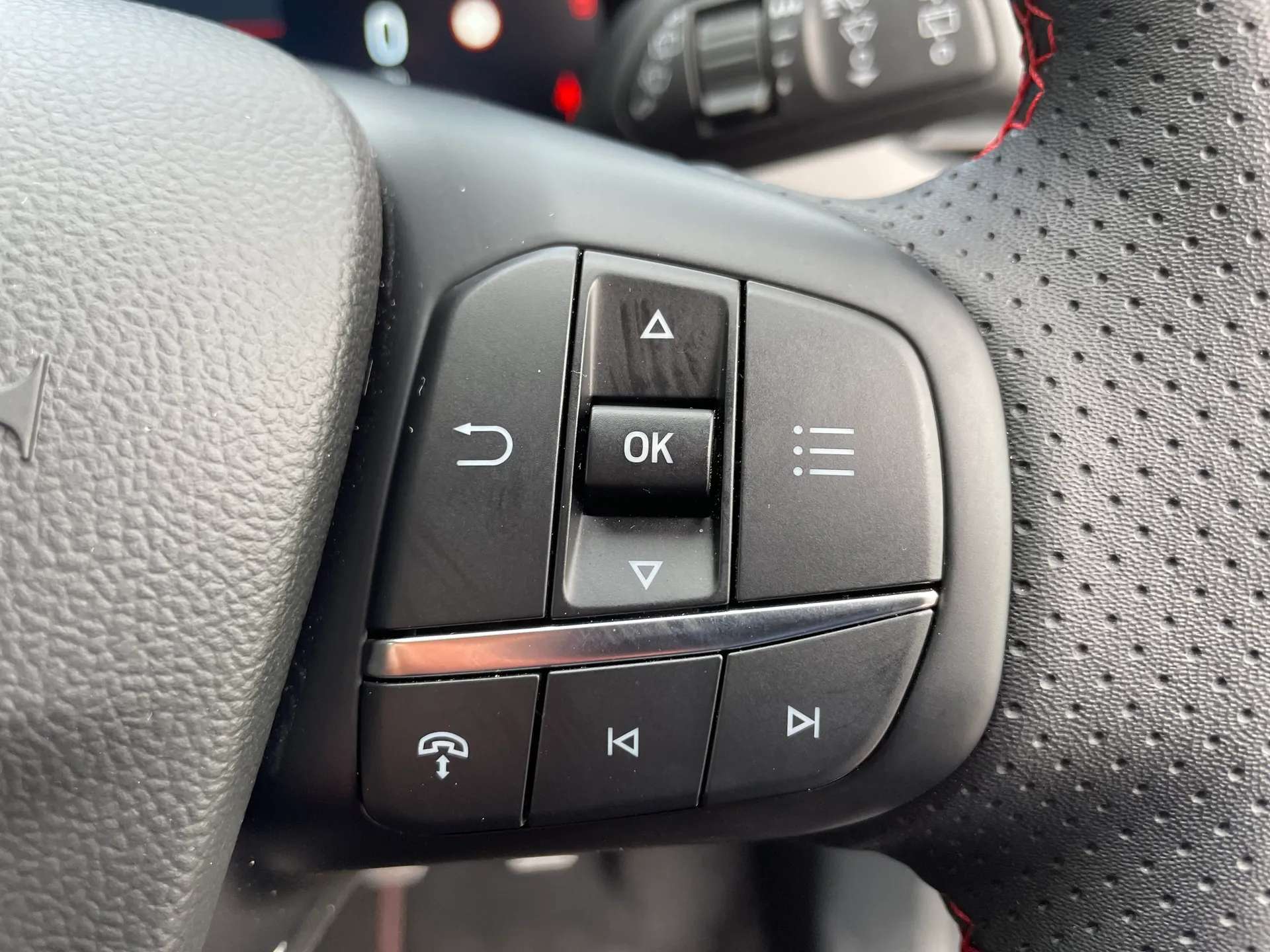 2025 FORD KUGA 2025 FORD KUGA