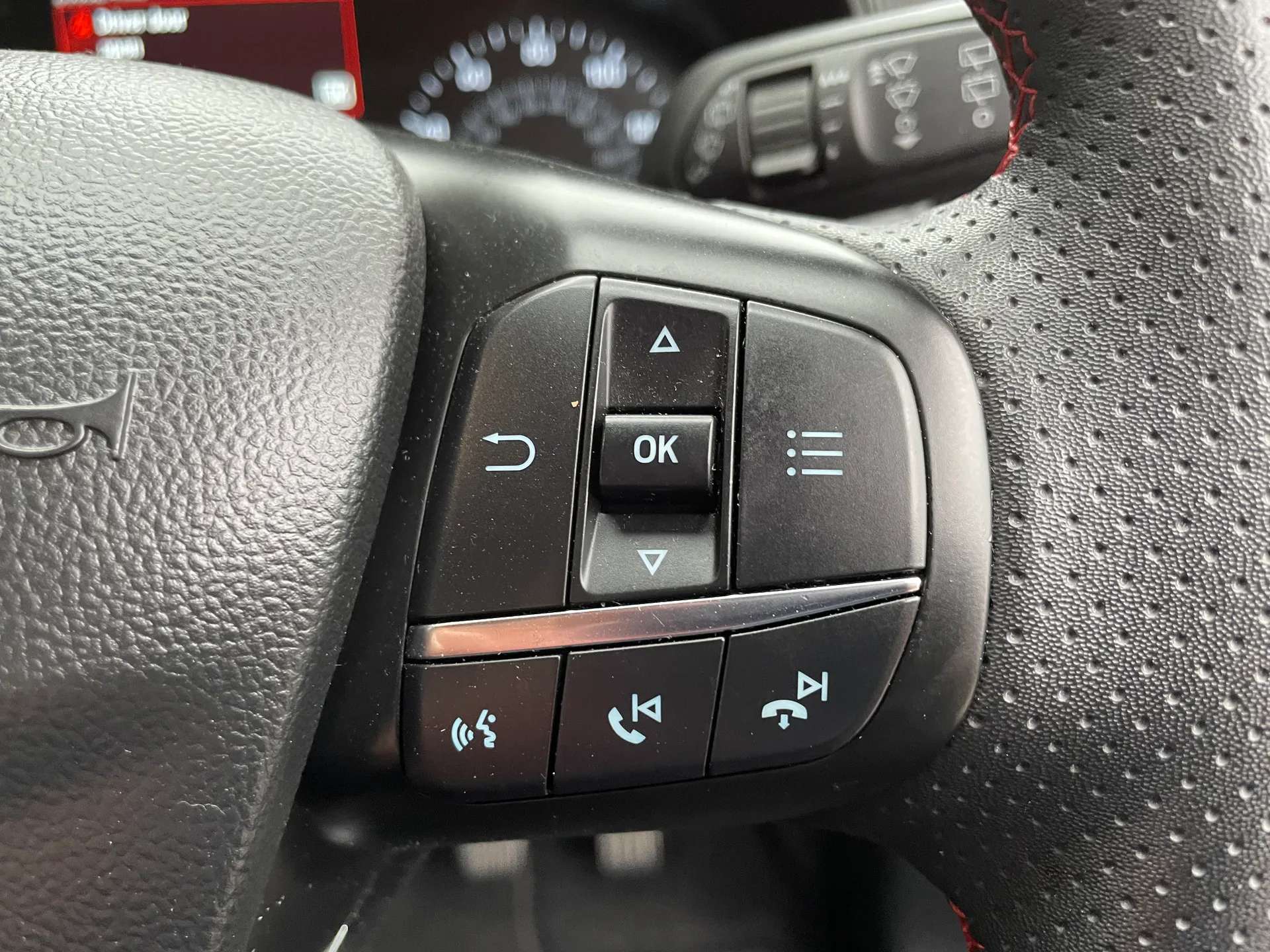 2022 FORD FOCUS 2022 FORD FOCUS