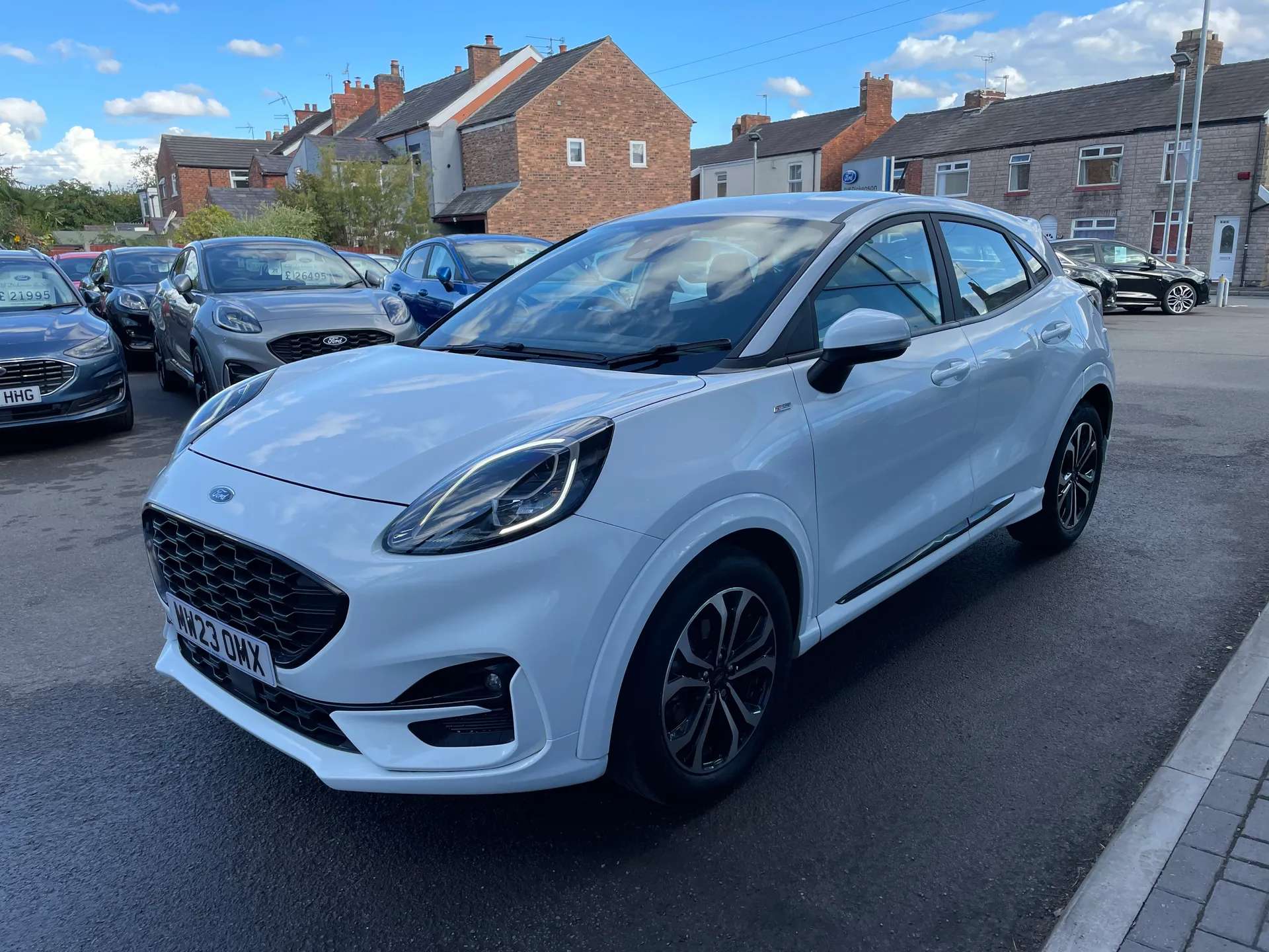 A 2023 FORD PUMA 1.0 EcoBoost Hybrid mHEV ST-Line 5dr A 2023 FORD PUMA 1.0 EcoBoost Hybrid mHEV ST-Line 5dr