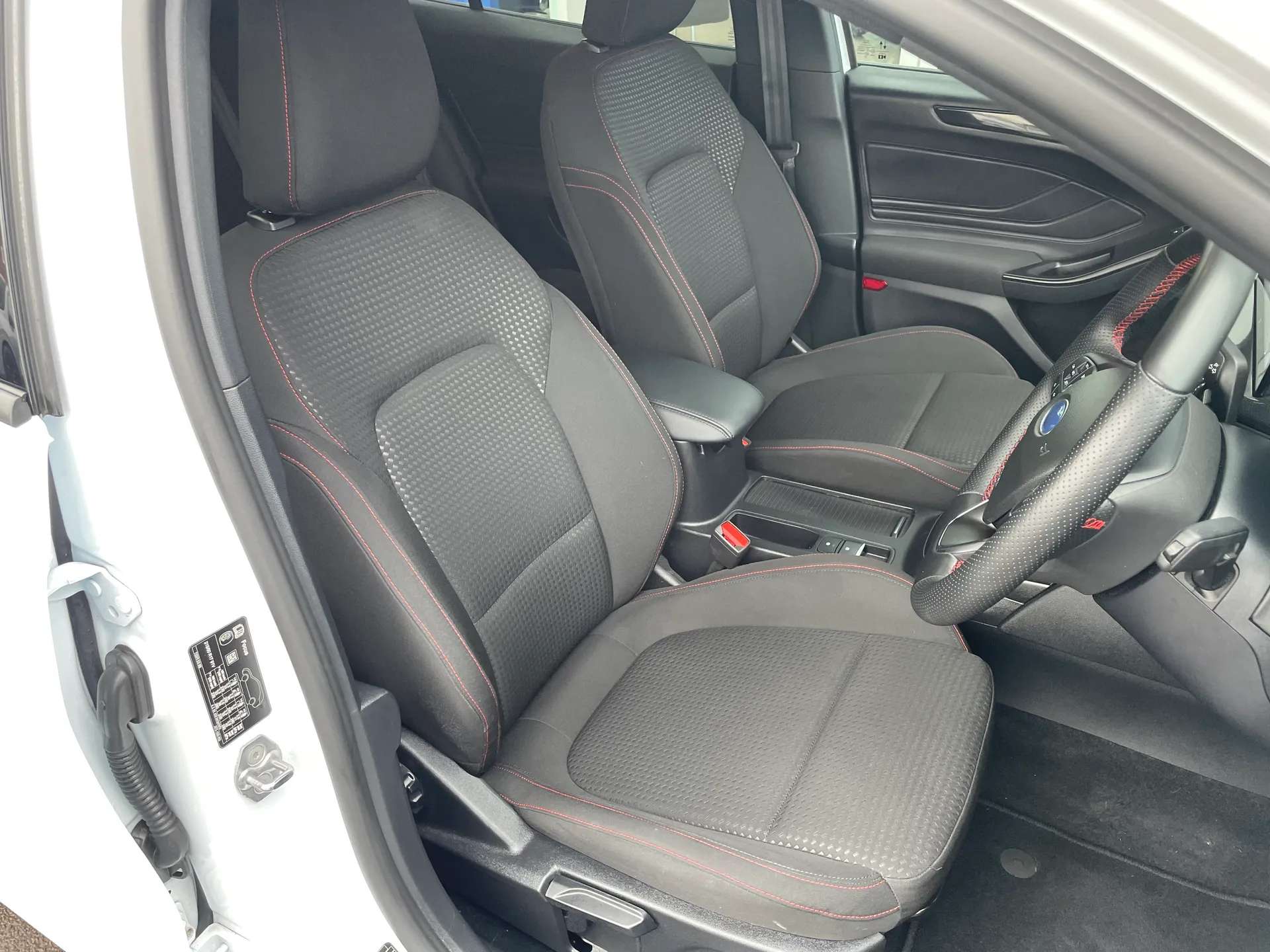 2023 FORD FOCUS 2023 FORD FOCUS