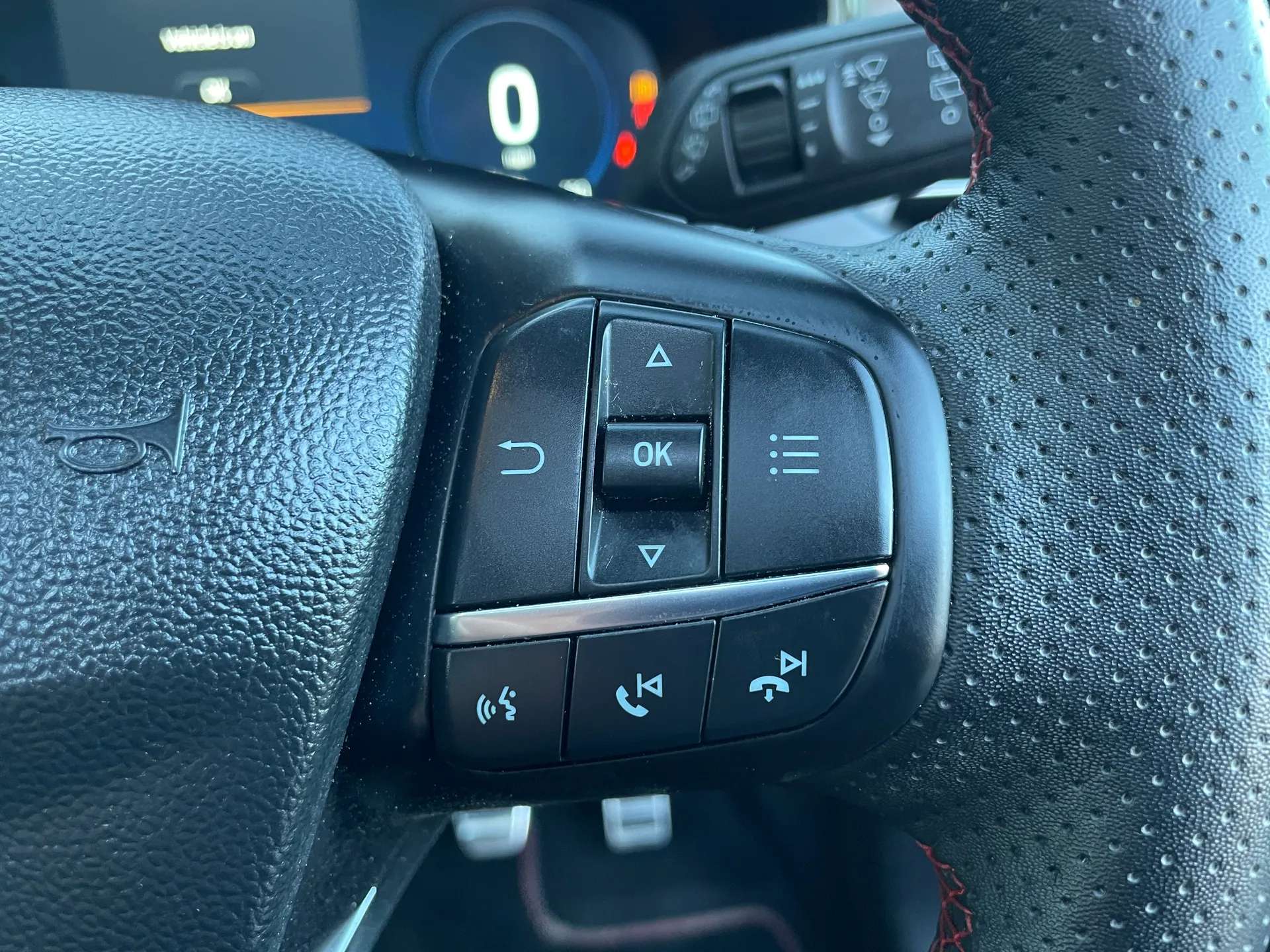 2024 FORD FOCUS 2024 FORD FOCUS