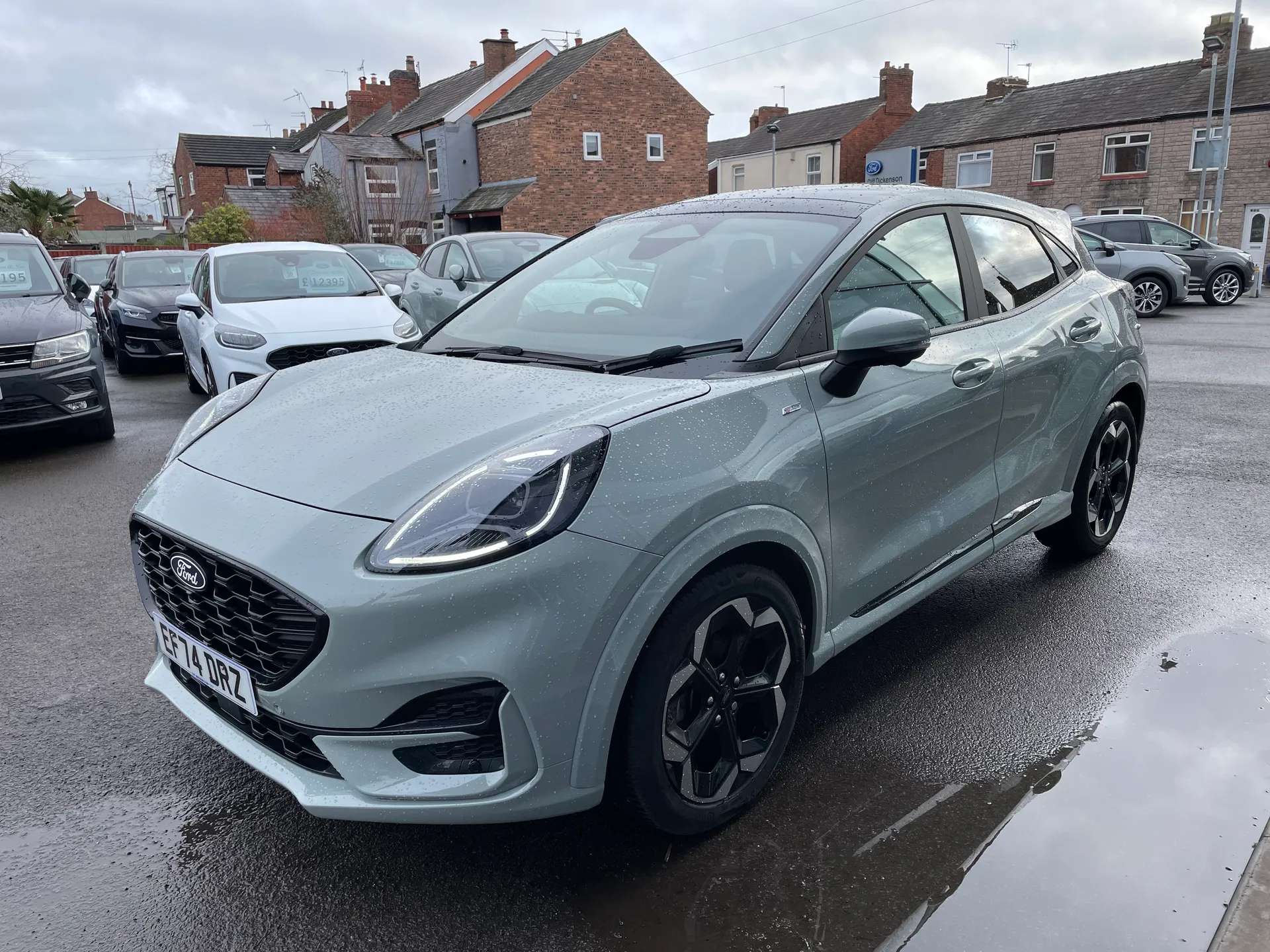 A 2024 FORD PUMA 1.0 EcoBoost Hybrid mHEV ST-Line X 5dr A 2024 FORD PUMA 1.0 EcoBoost Hybrid mHEV ST-Line X 5dr