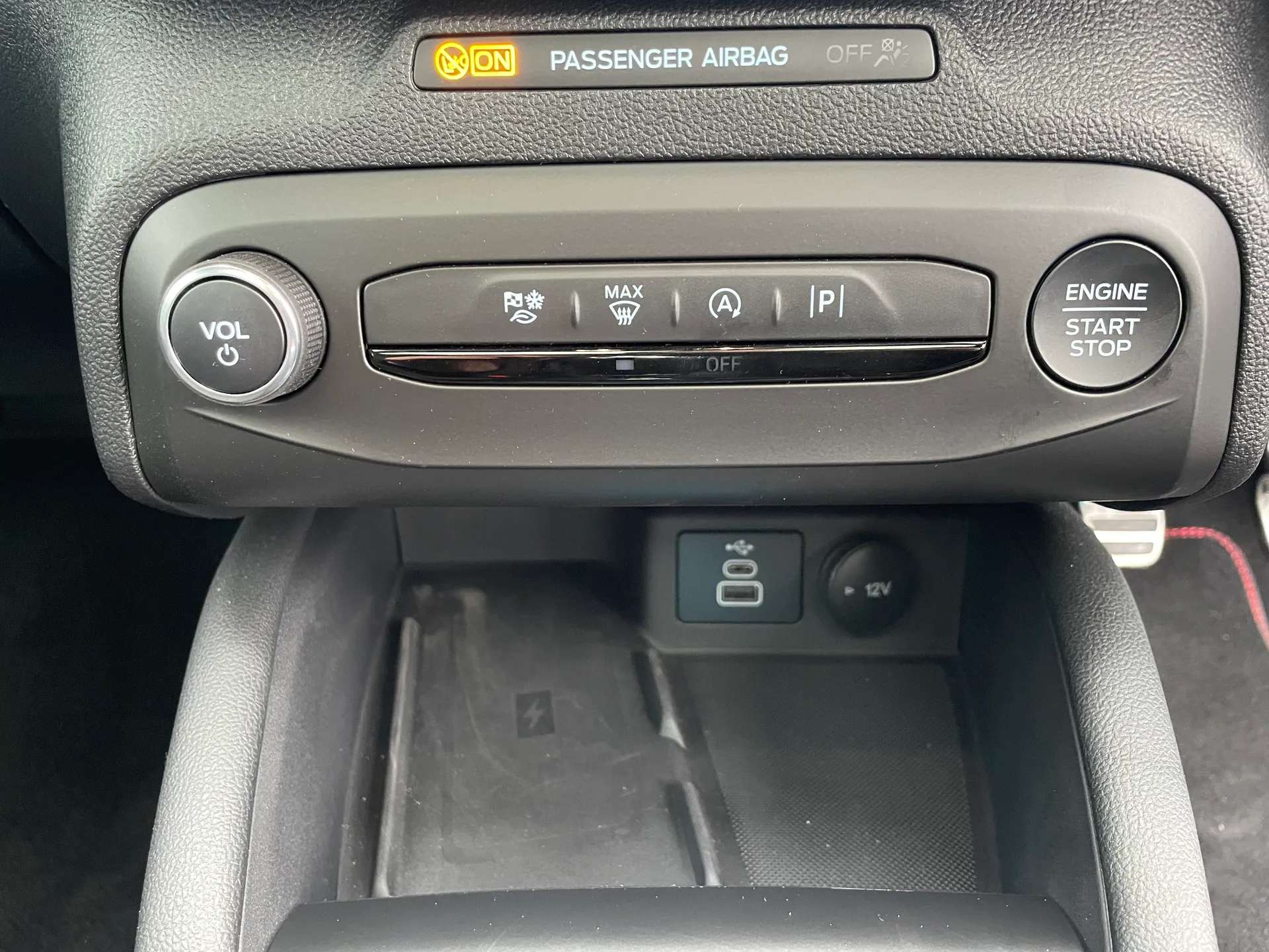 2025 FORD FOCUS 2025 FORD FOCUS