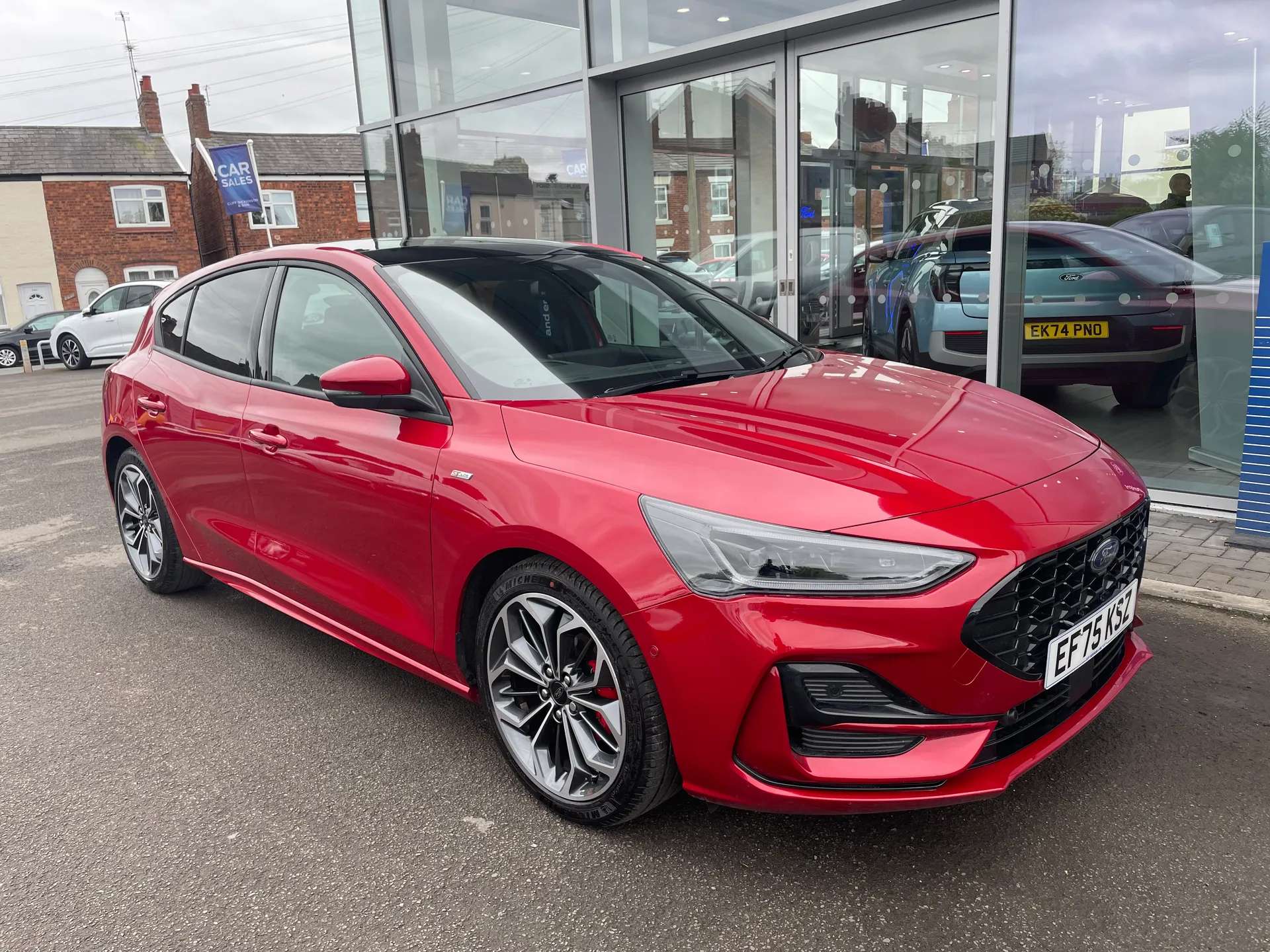 A 2025 FORD FOCUS 1.0 EcoBoost Hybrid mHEV ST-Line X 5dr A 2025 FORD FOCUS 1.0 EcoBoost Hybrid mHEV ST-Line X 5dr