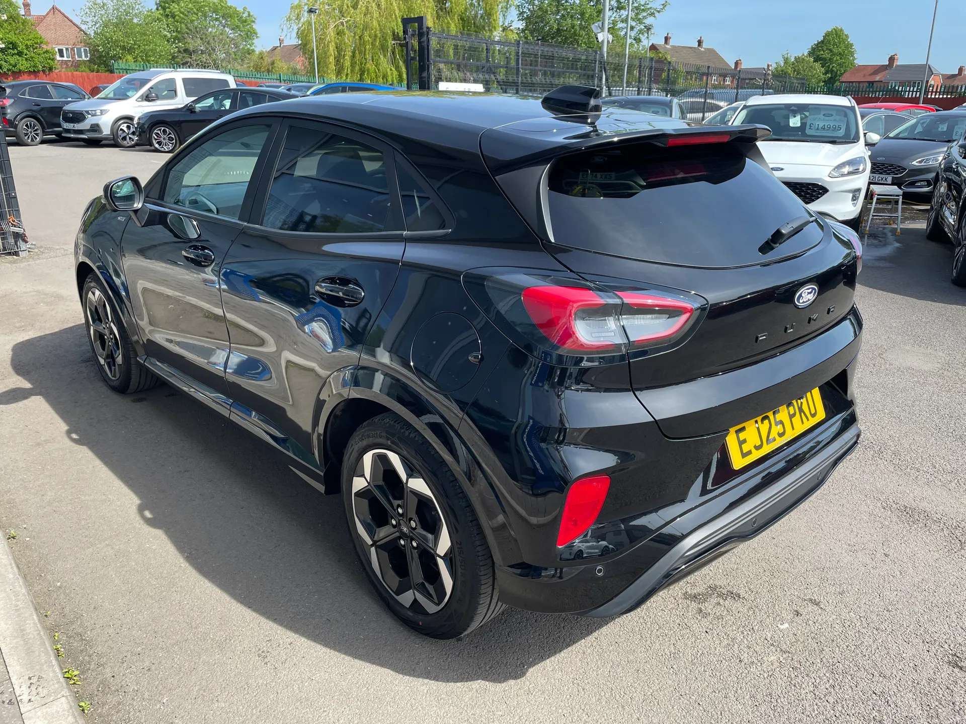 A 2025 FORD PUMA 1.0 EcoBoost Hybrid mHEV ST-Line X 5dr A 2025 FORD PUMA 1.0 EcoBoost Hybrid mHEV ST-Line X 5dr