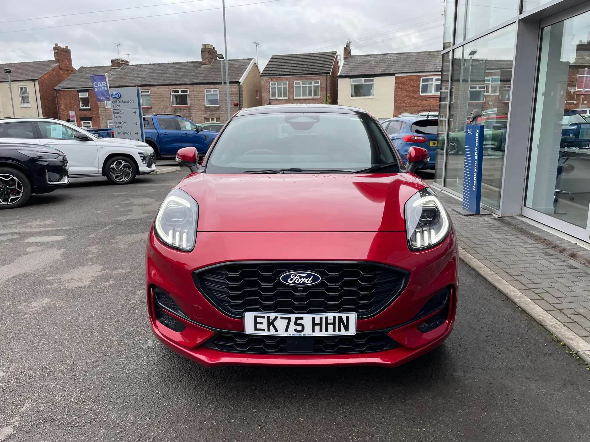 A 2025 FORD PUMA 1.0 EcoBoost Hybrid mHEV ST-Line X 5dr A 2025 FORD PUMA 1.0 EcoBoost Hybrid mHEV ST-Line X 5dr