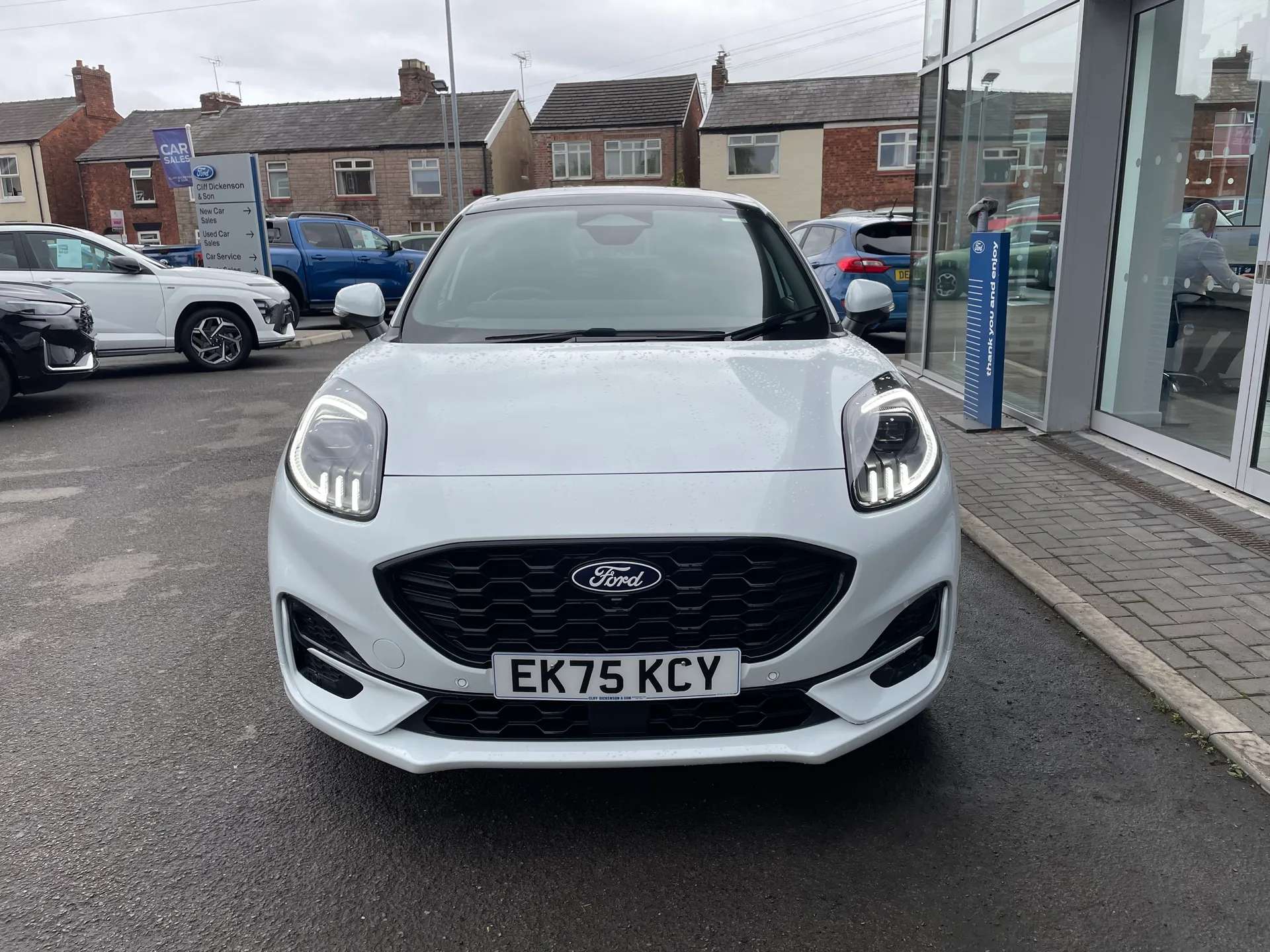 A 2025 FORD PUMA 1.0 EcoBoost Hybrid mHEV ST-Line X 5dr A 2025 FORD PUMA 1.0 EcoBoost Hybrid mHEV ST-Line X 5dr