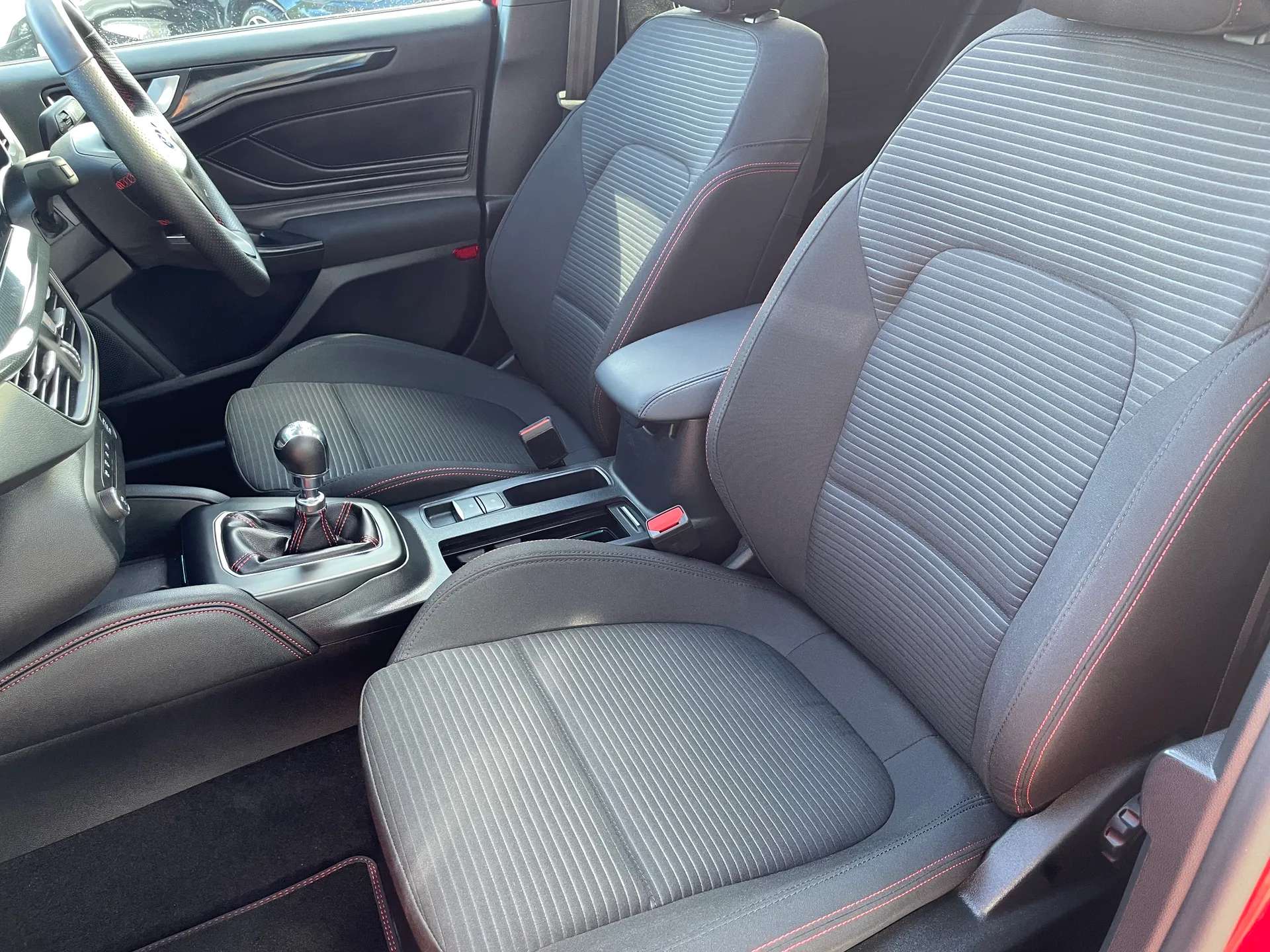 2026 FORD FOCUS 2026 FORD FOCUS