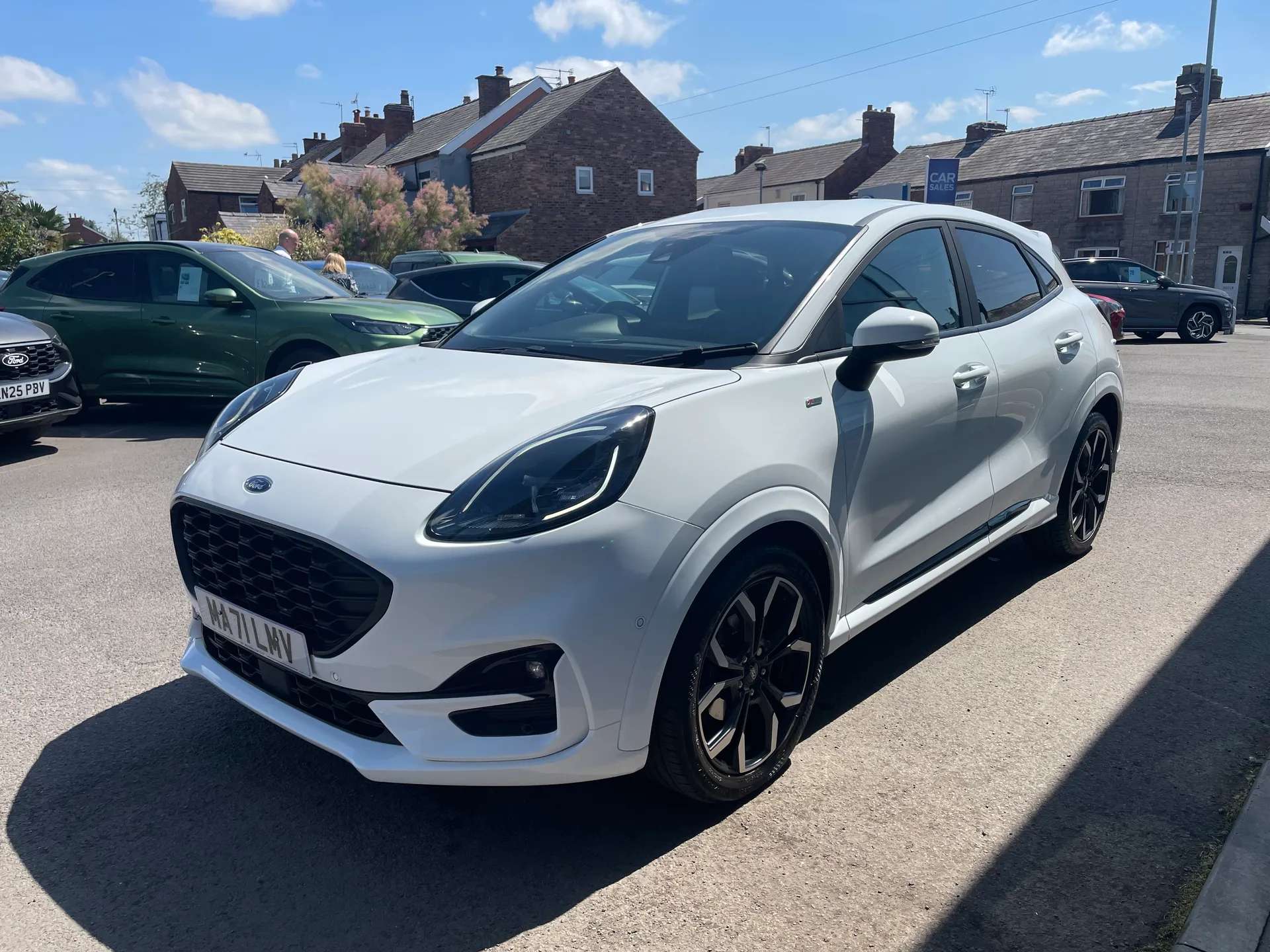 A 2021 FORD PUMA 1.0 EcoBoost Hybrid mHEV ST-Line X 5dr A 2021 FORD PUMA 1.0 EcoBoost Hybrid mHEV ST-Line X 5dr