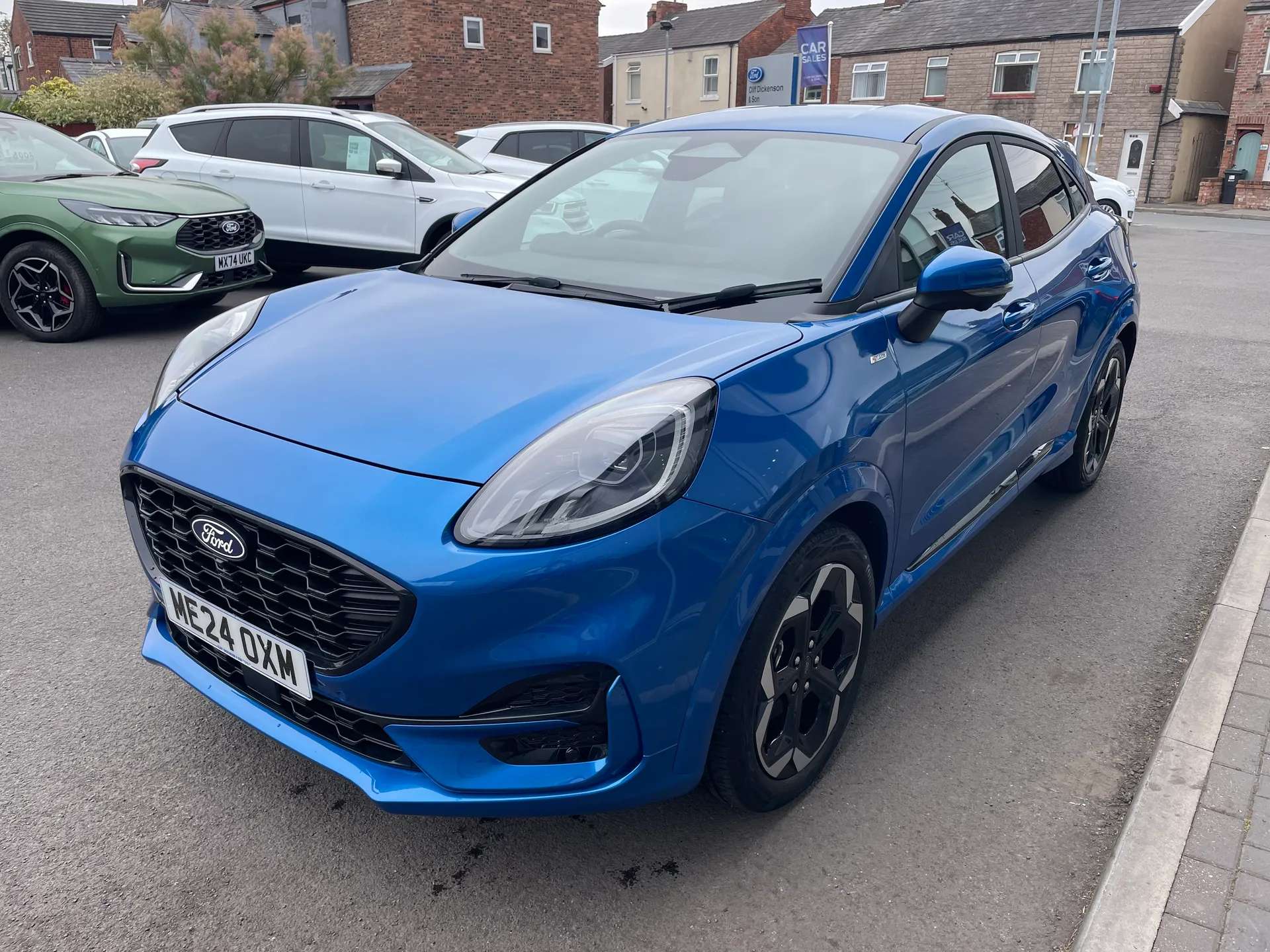 A 2024 FORD PUMA 1.0 EcoBoost Hybrid mHEV ST-Line X 5dr A 2024 FORD PUMA 1.0 EcoBoost Hybrid mHEV ST-Line X 5dr