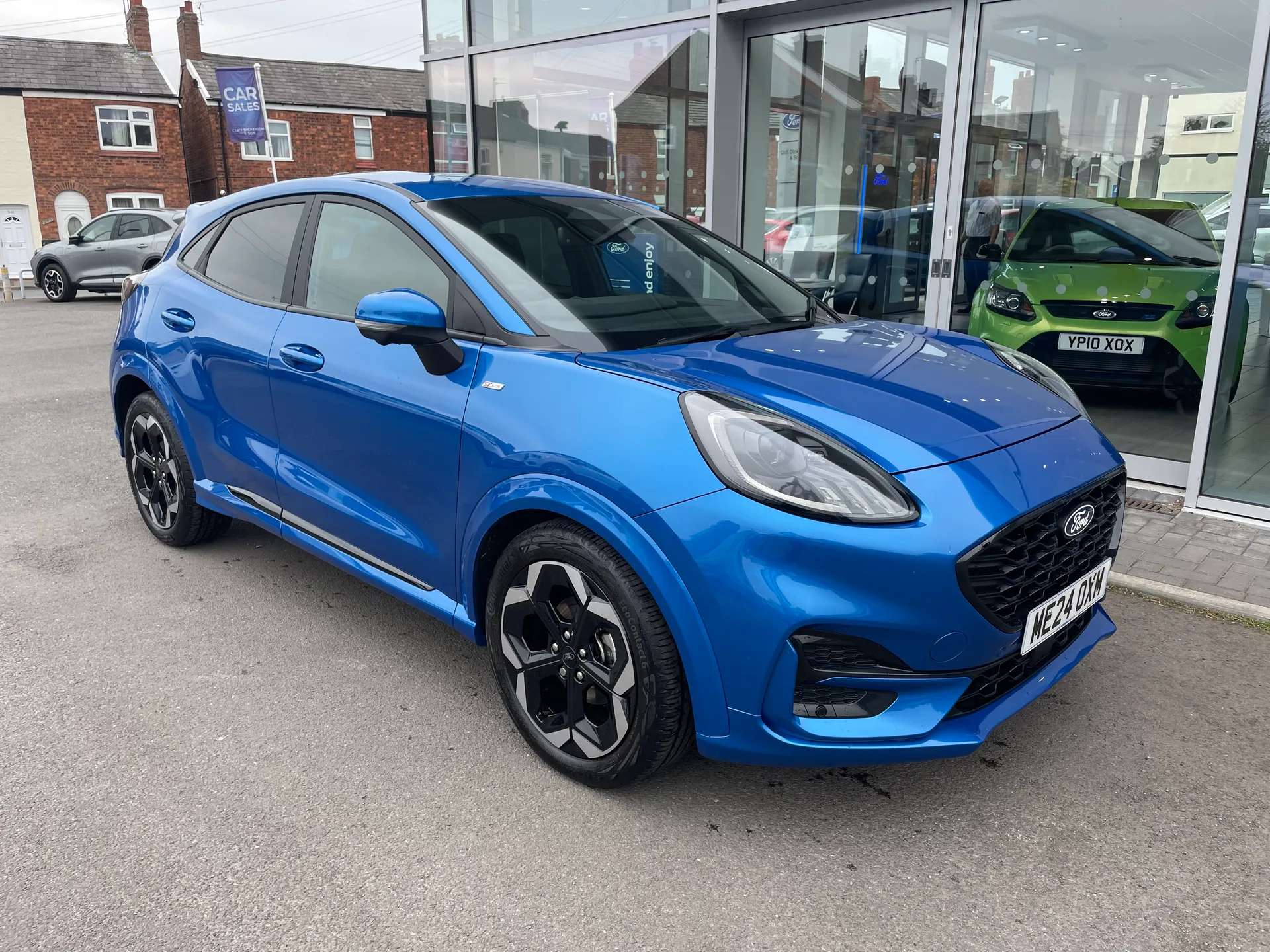 A 2024 FORD PUMA 1.0 EcoBoost Hybrid mHEV ST-Line X 5dr A 2024 FORD PUMA 1.0 EcoBoost Hybrid mHEV ST-Line X 5dr