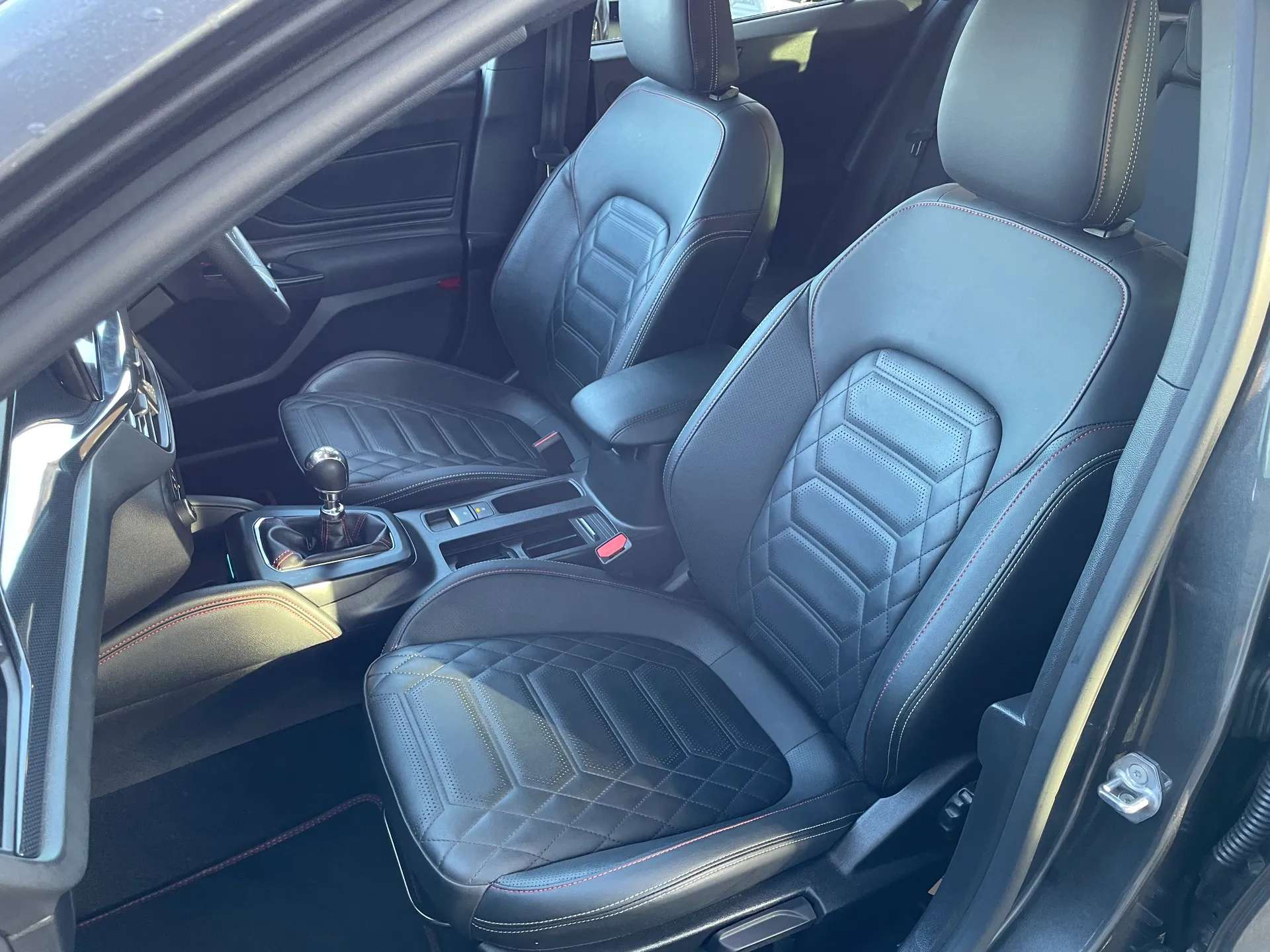 2023 FORD FOCUS 2023 FORD FOCUS